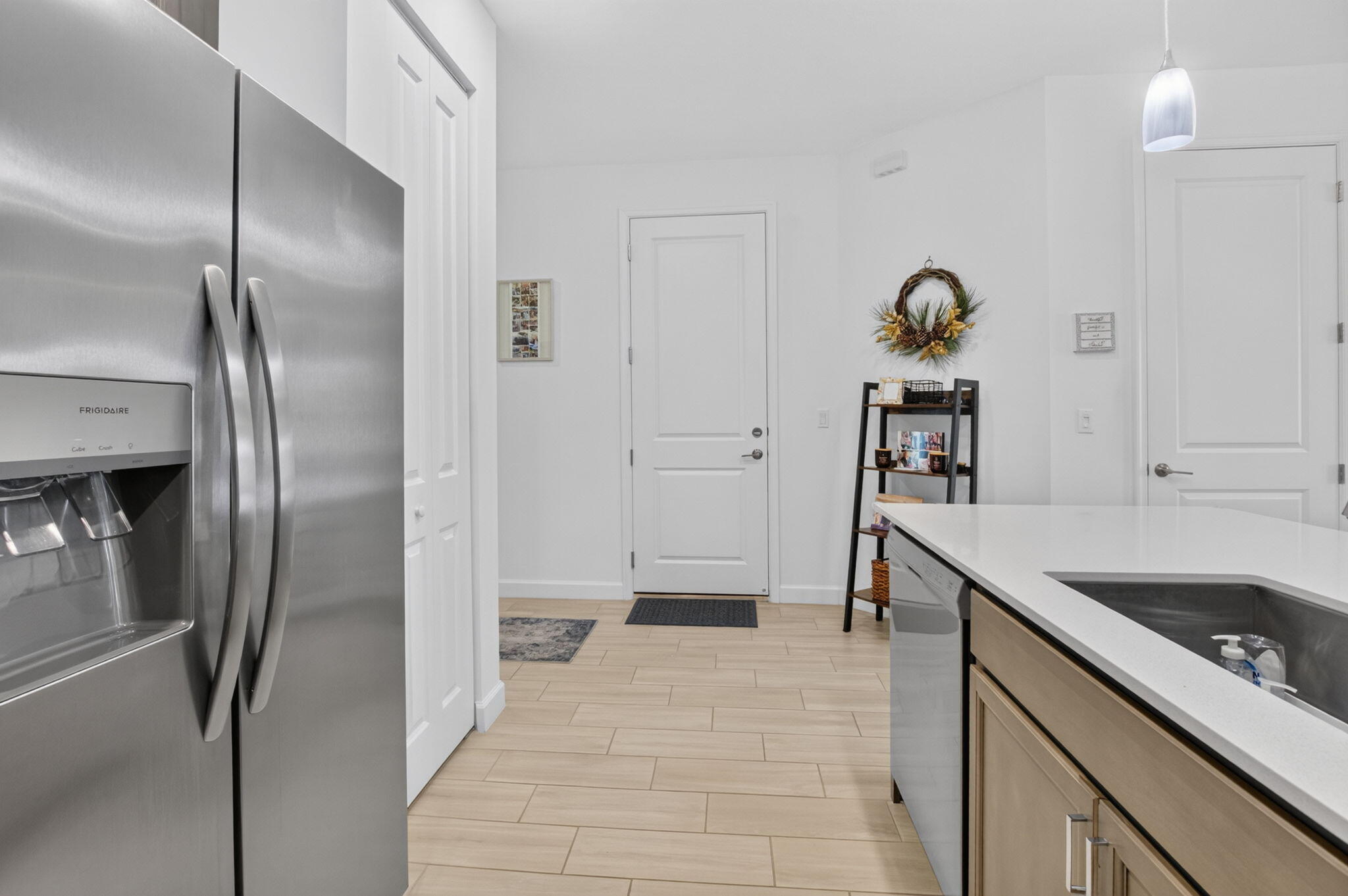 13705 Night Sky Place Property Photo 4
