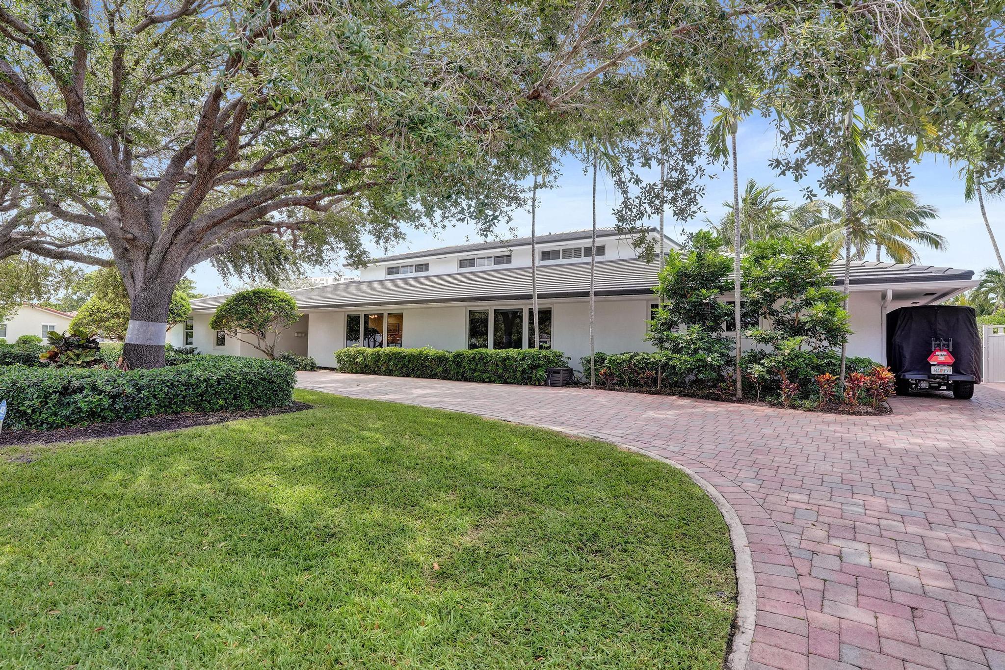 2 Mendota Lane