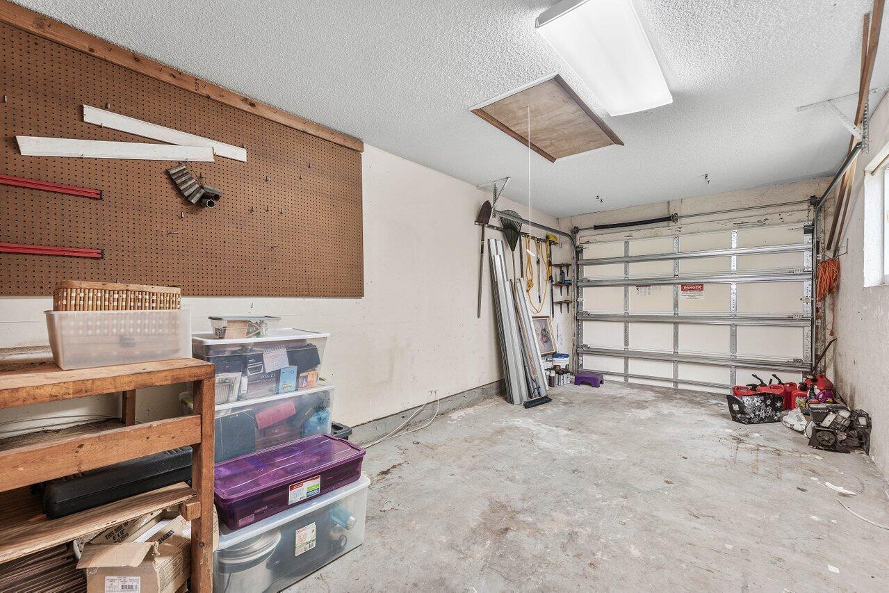 2011 Sw 99th Terrace Property Photo 16