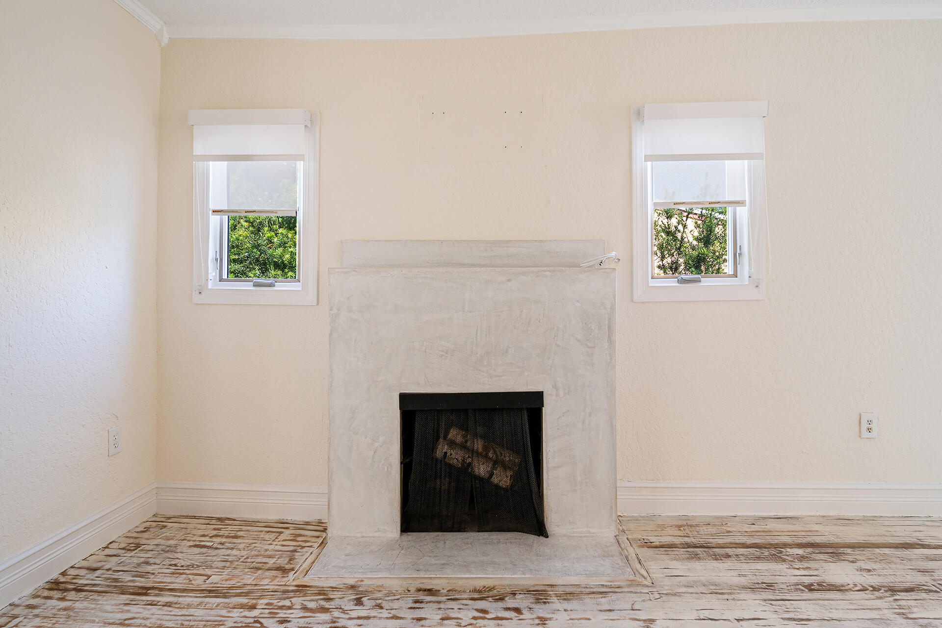 813 Avon Road Property Photo 8