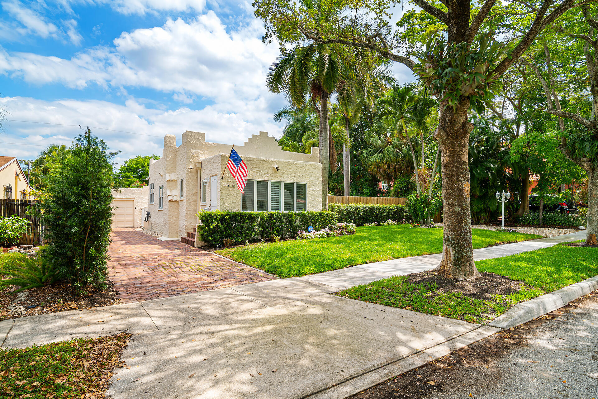 813 Avon Road Property Photo 40