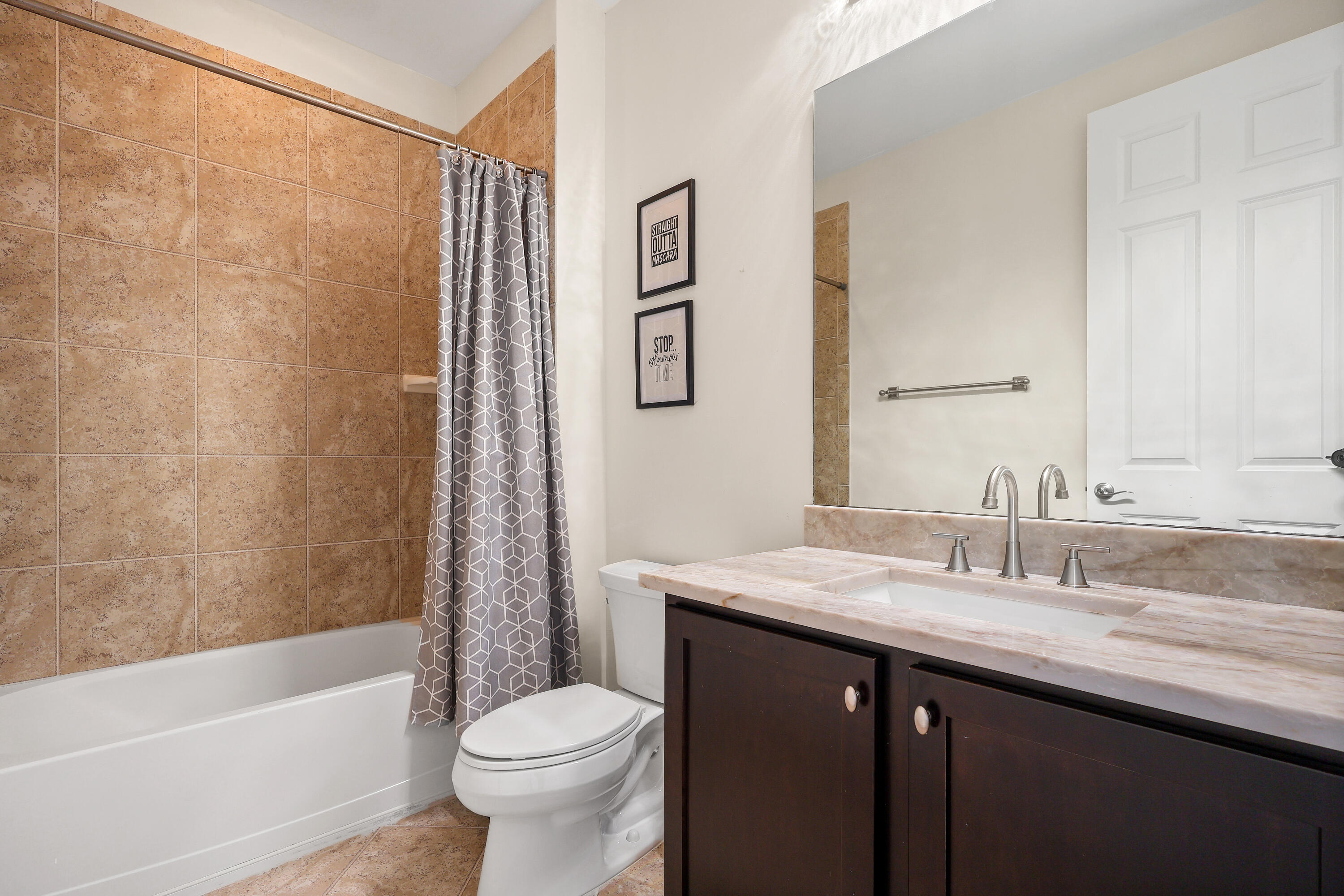 8142 Bradford Way Property Photo 31