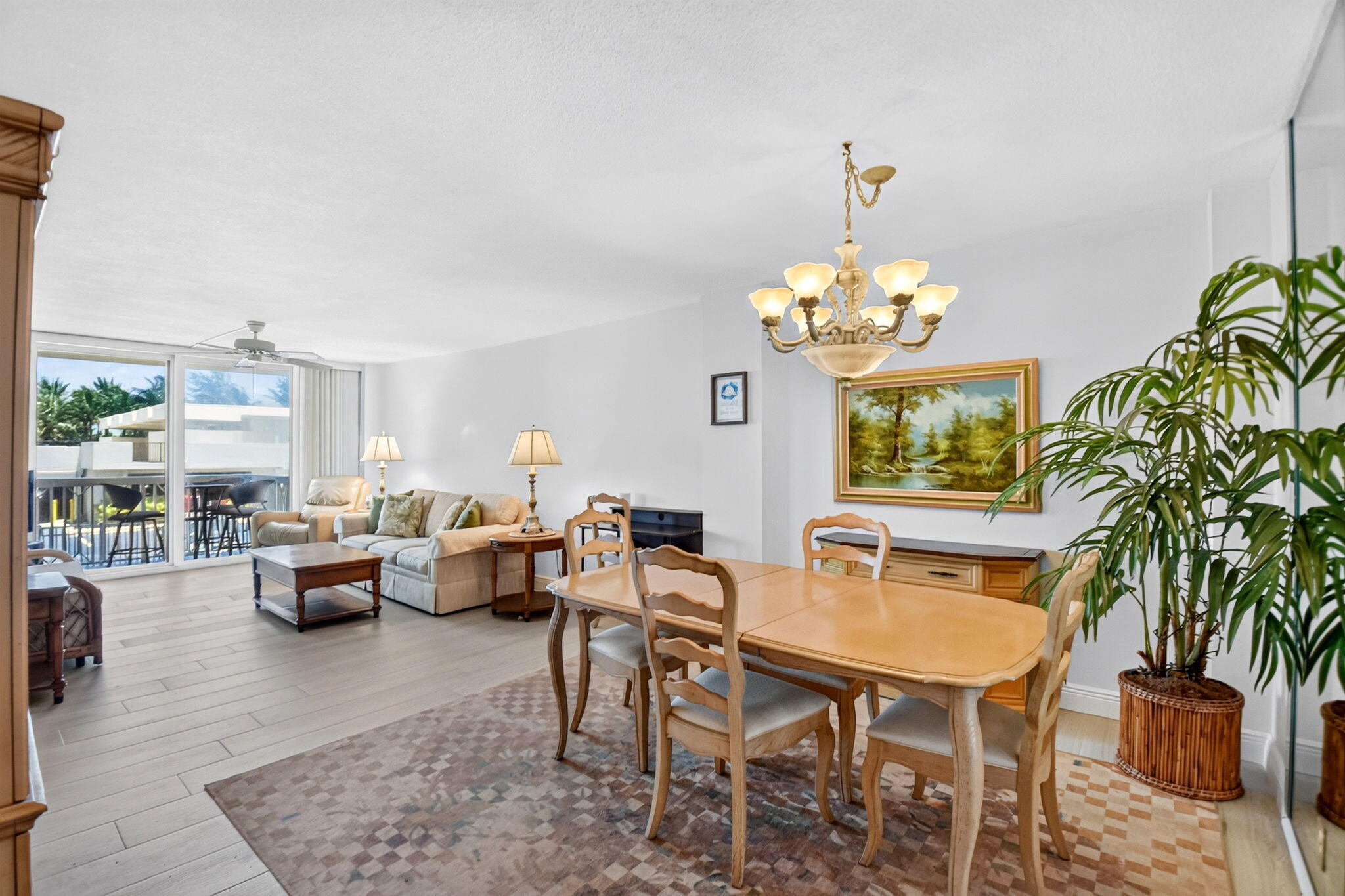 125 S Ocean Avenue 211 Property Photo 12