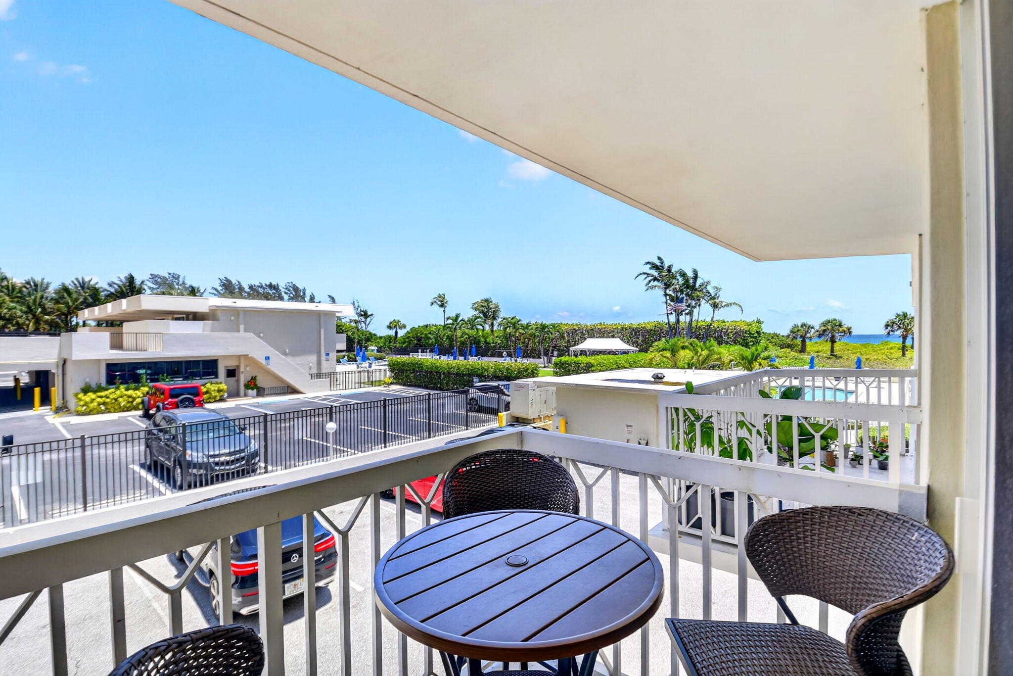 125 S Ocean Avenue 211 Property Photo 18