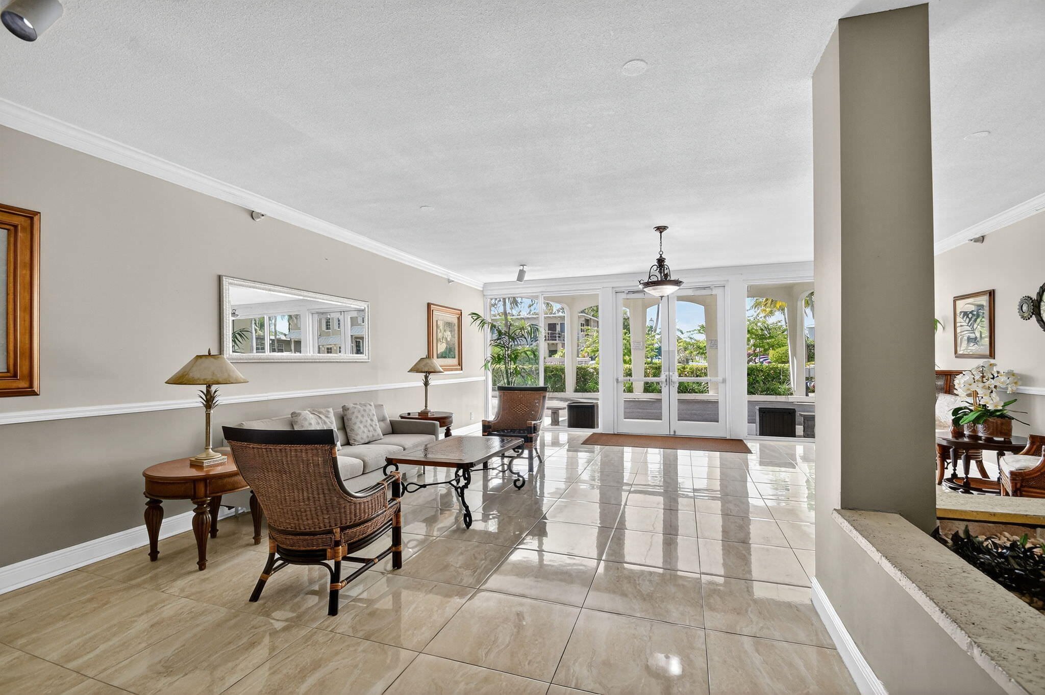 125 S Ocean Avenue 211 Property Photo 40