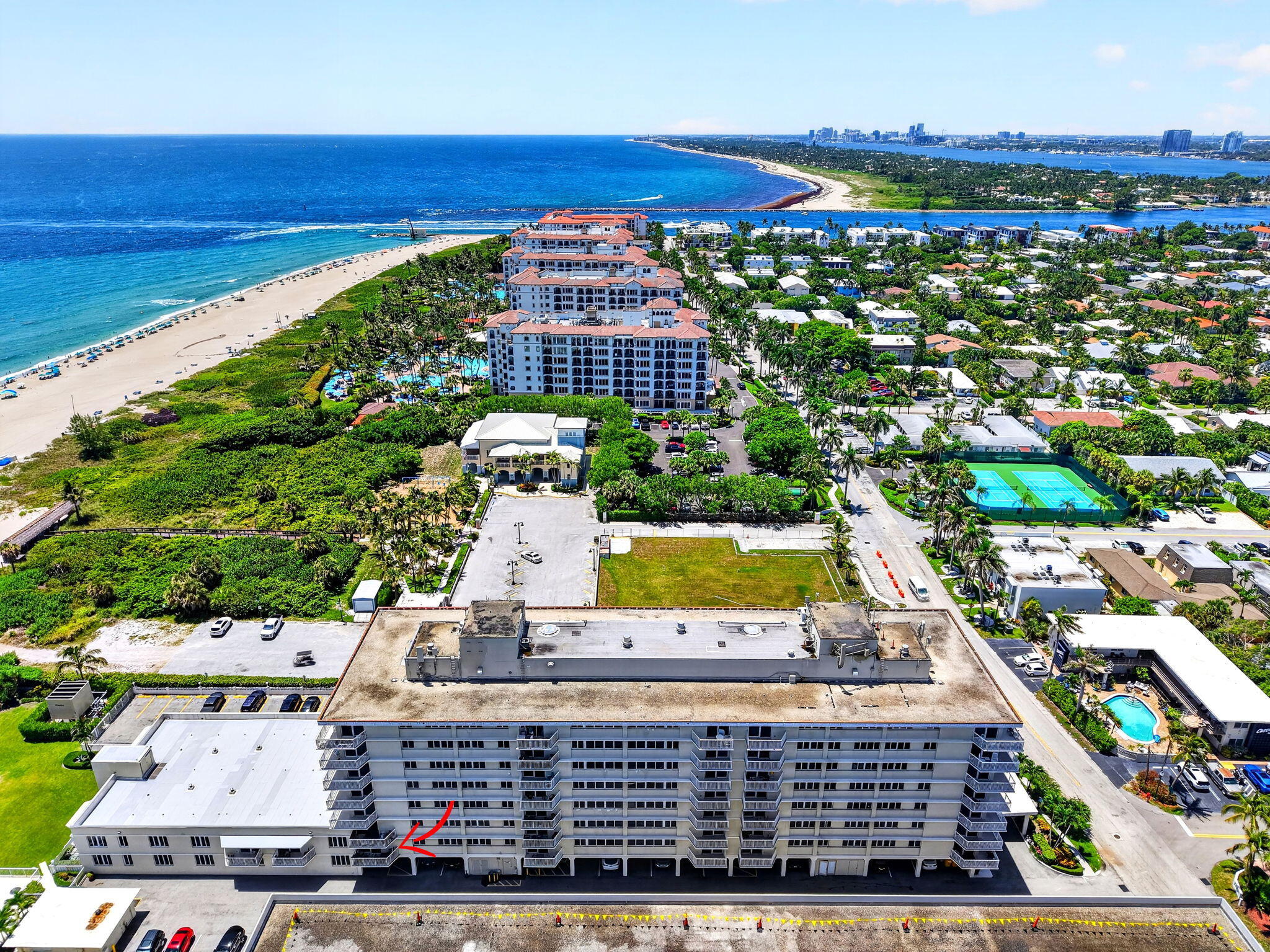 125 S Ocean Avenue 211 Property Photo 51