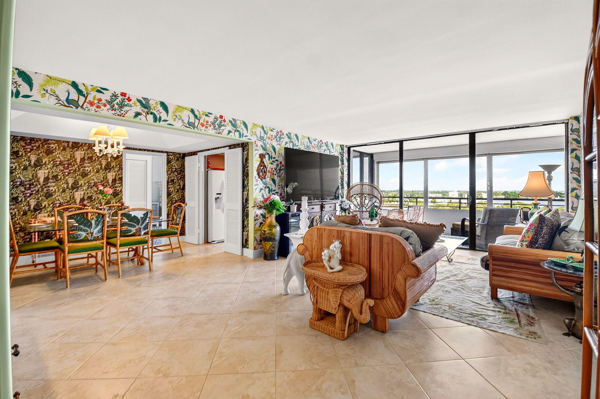3589 S Ocean Boulevard 908 Property Photo 4