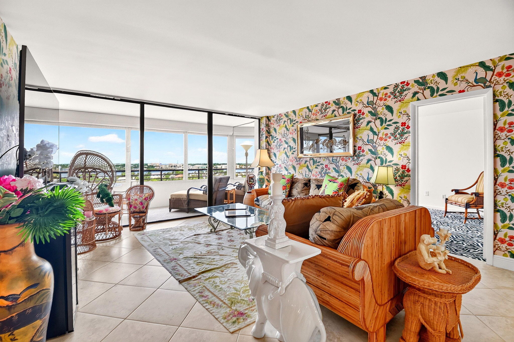 3589 S Ocean Boulevard 908 Property Photo 5