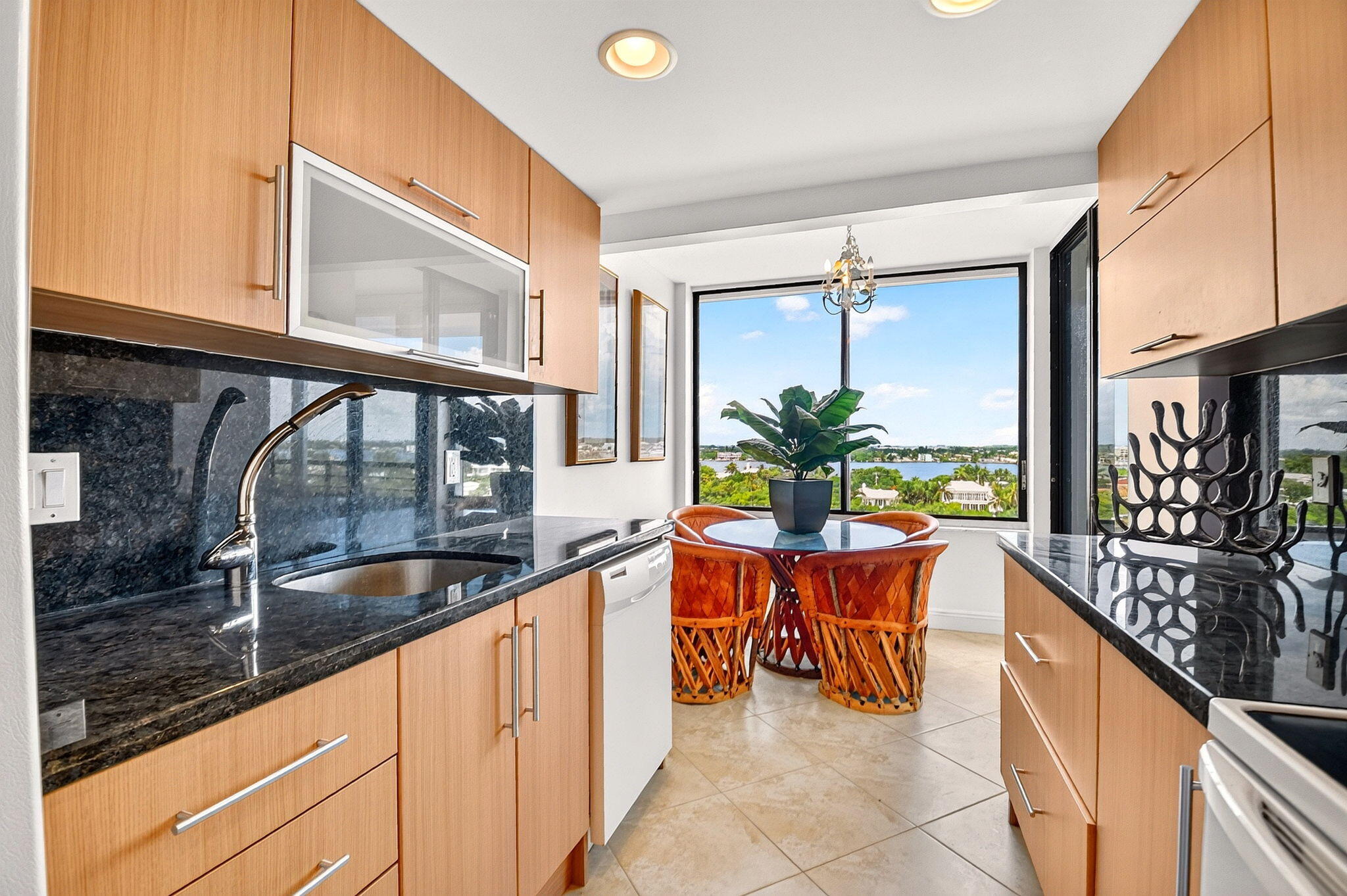 3589 S Ocean Boulevard 908 Property Photo 12