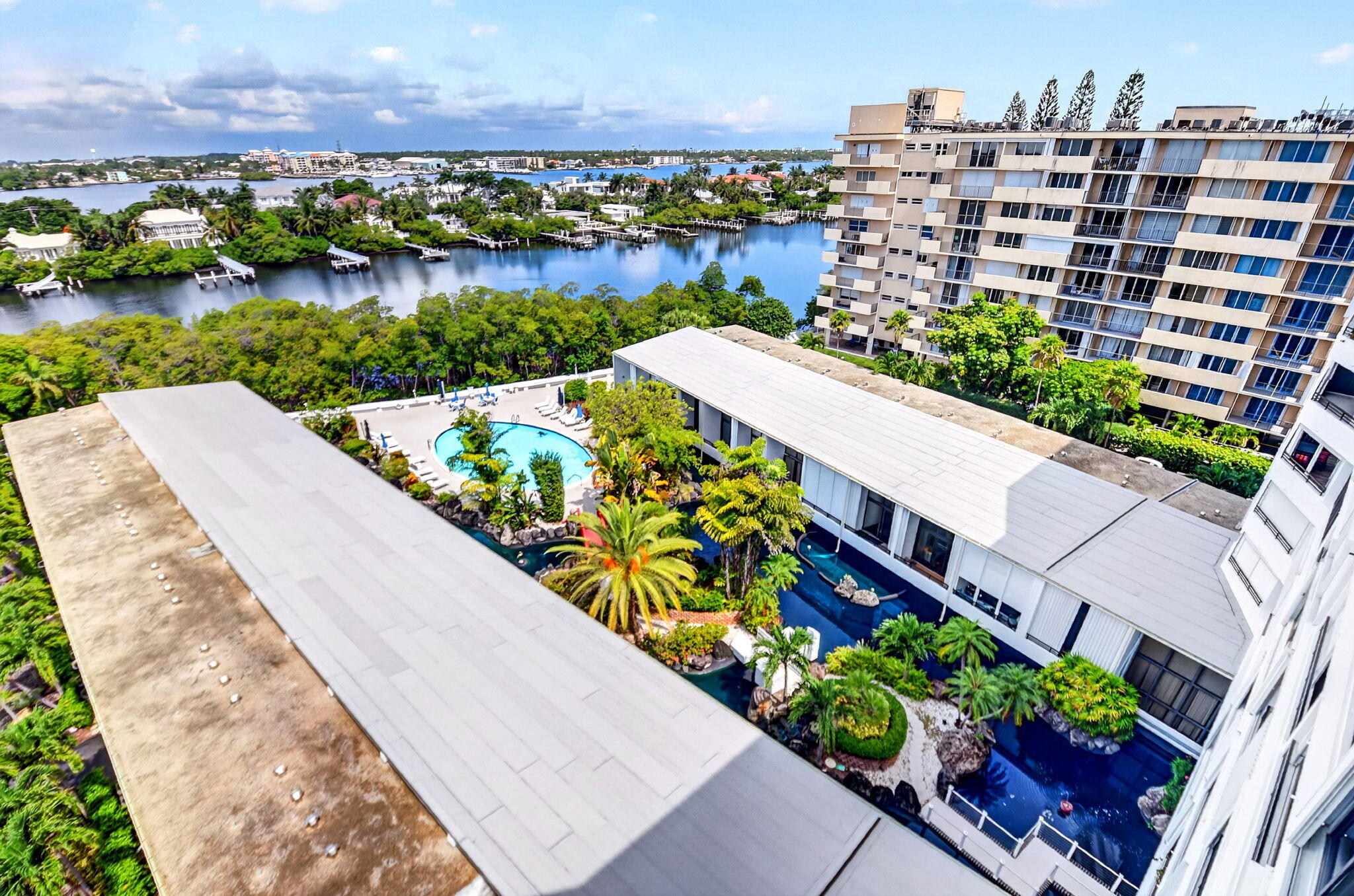 3589 S Ocean Boulevard 908 Property Photo 30