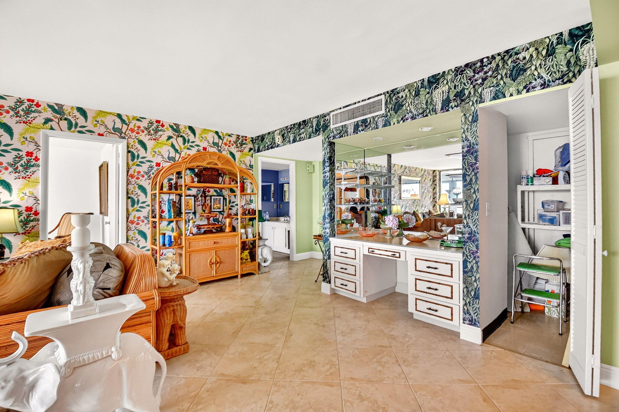 3589 S Ocean Boulevard 908 Property Photo 32