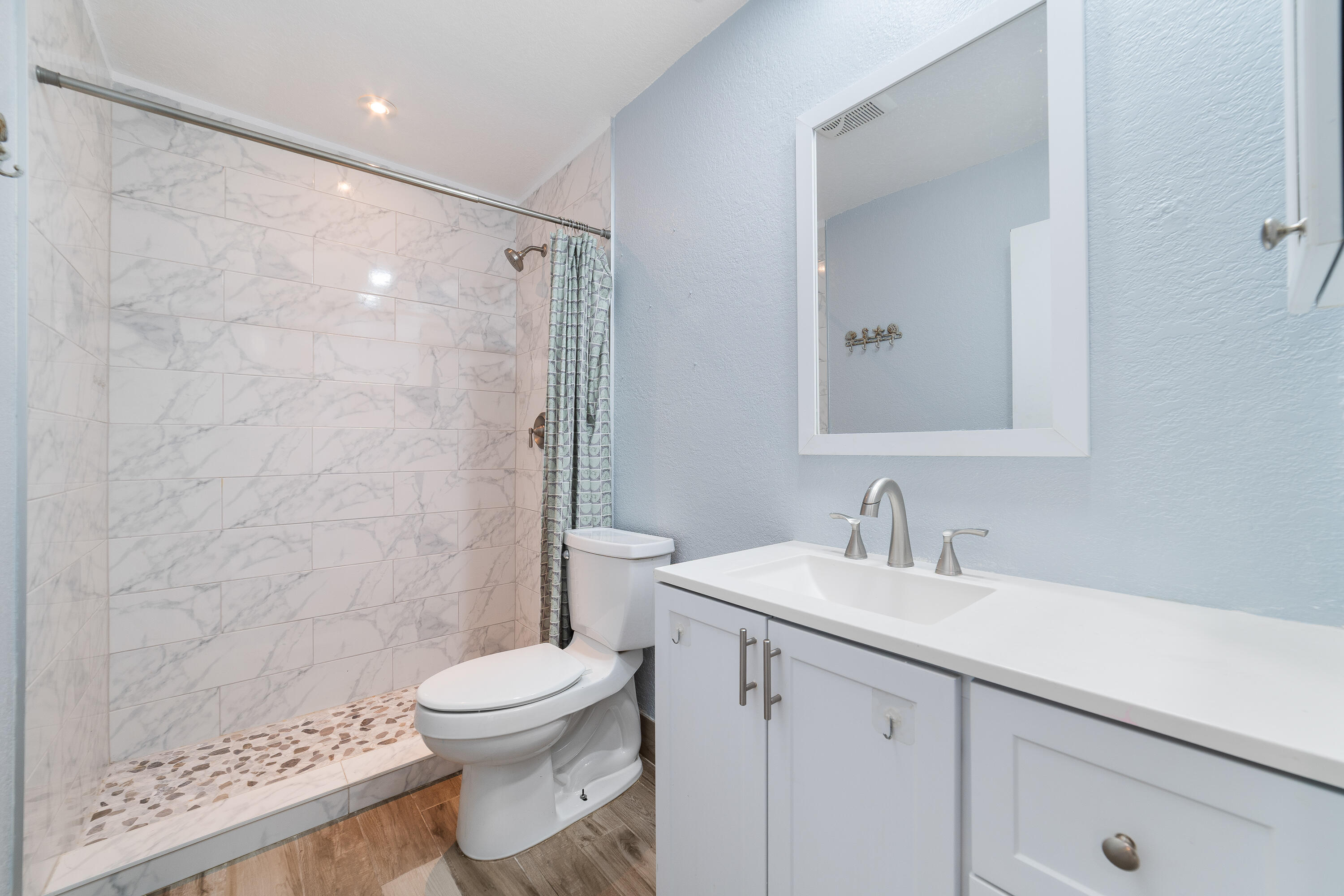 7 Cardiff Way Property Photo 19