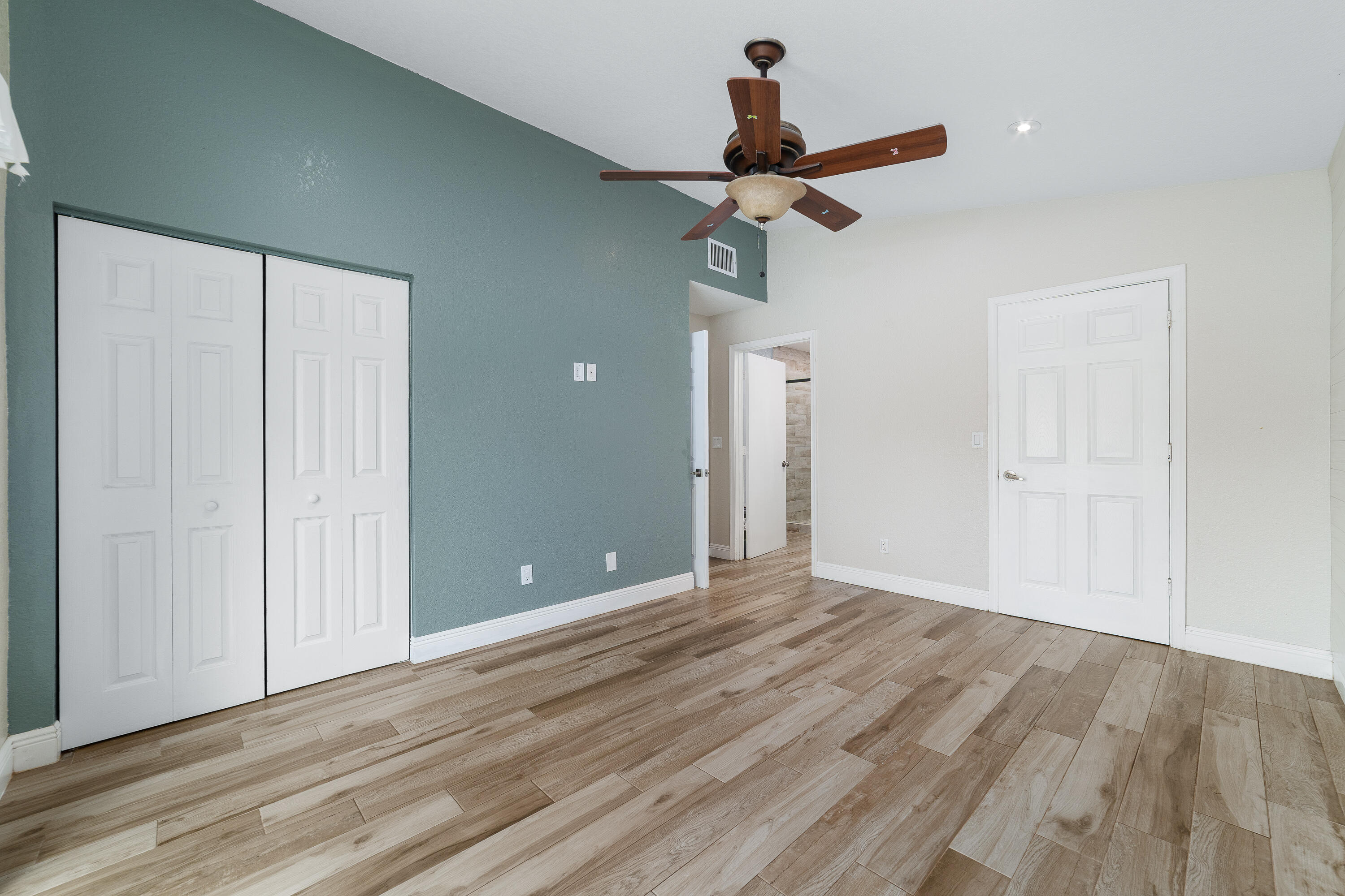 7 Cardiff Way Property Photo 22