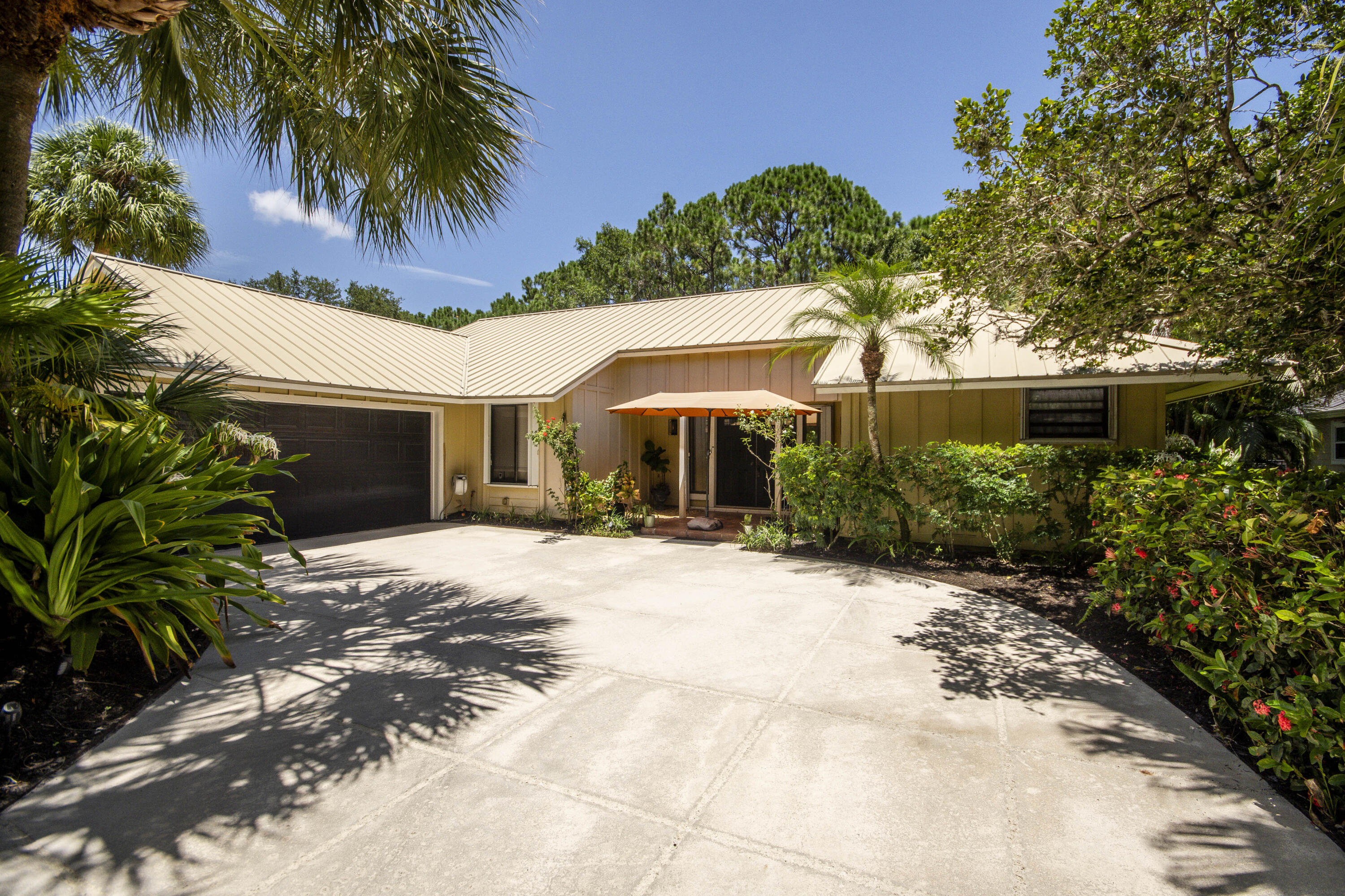 18828 Still Lake Drive Property Photo 28