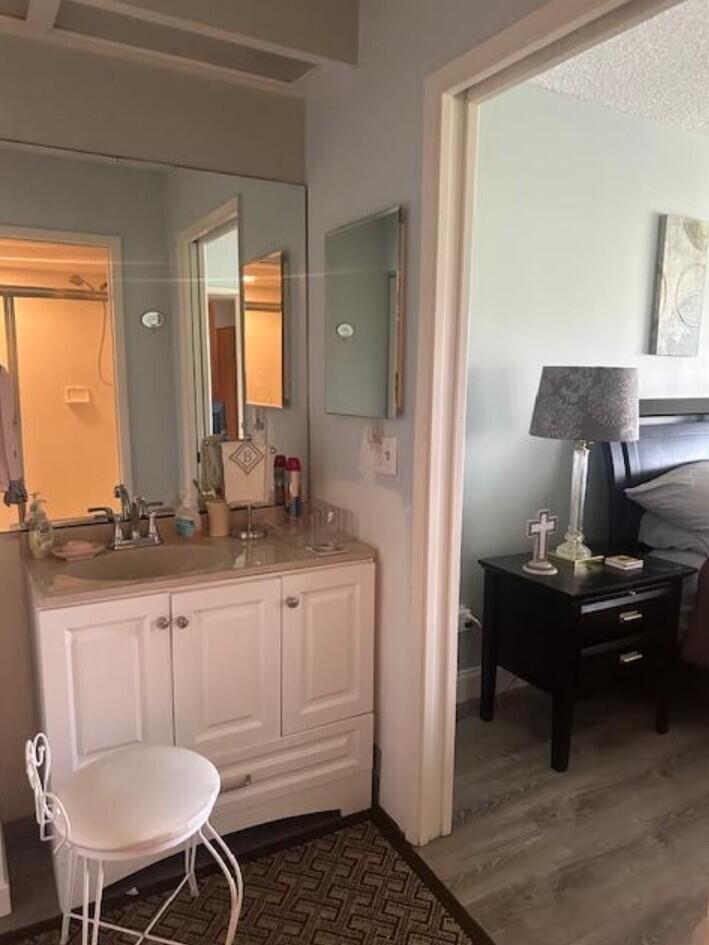 4735 Lucerne Lakes Boulevard E 204 Property Photo 17