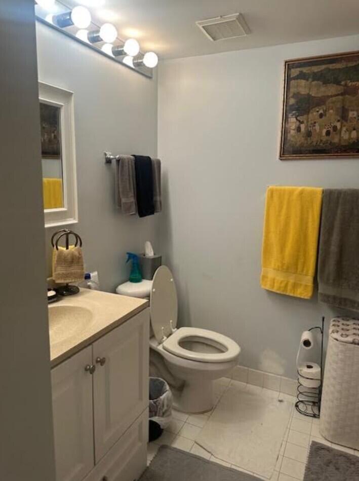 4735 Lucerne Lakes Boulevard E 204 Property Photo 21