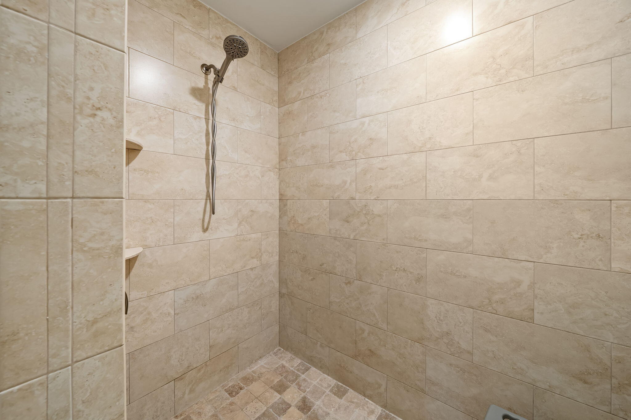 119 Lakeside Circle Property Photo 17