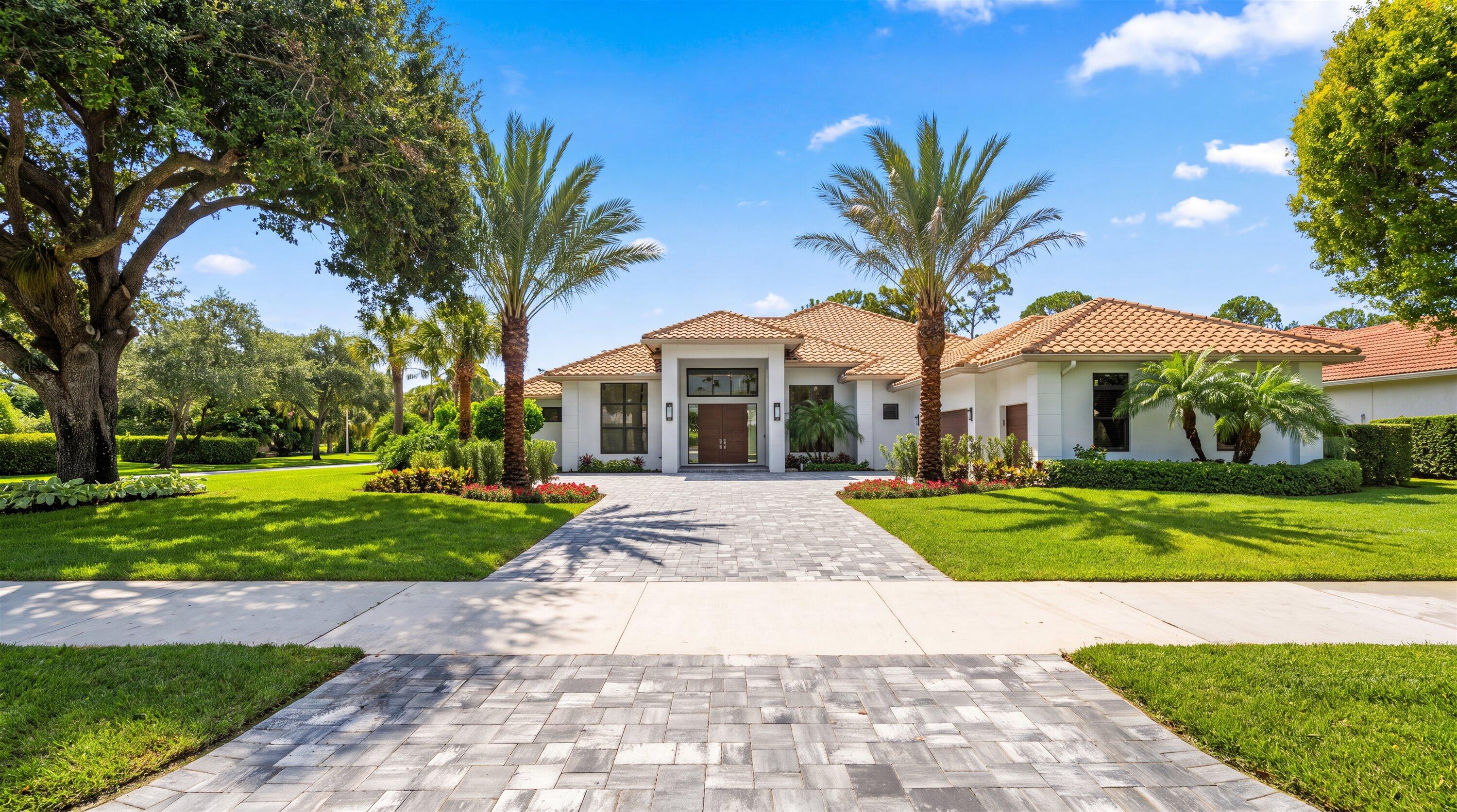 1712 Mayacoo Lakes Boulevard Property Photo 1