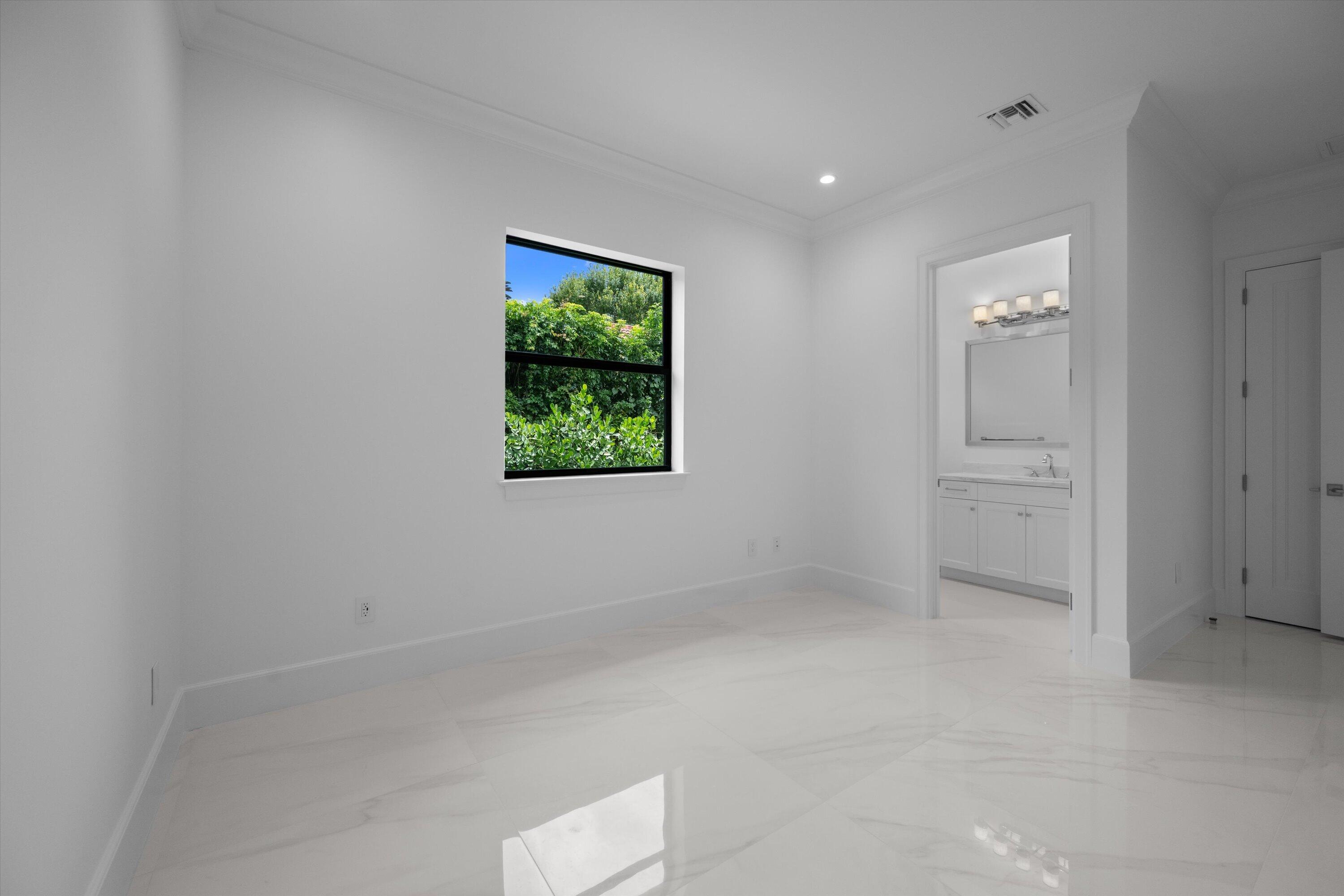 1712 Mayacoo Lakes Boulevard Property Photo 28