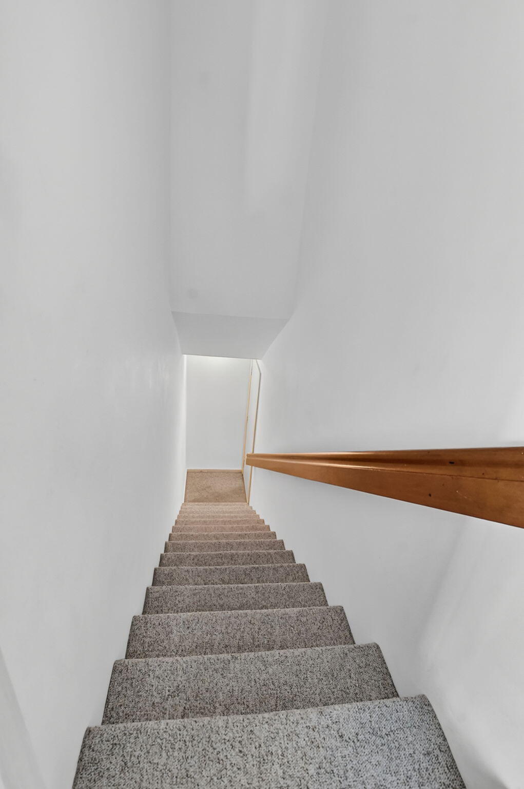 5751 Coach House Circle E Property Photo 29
