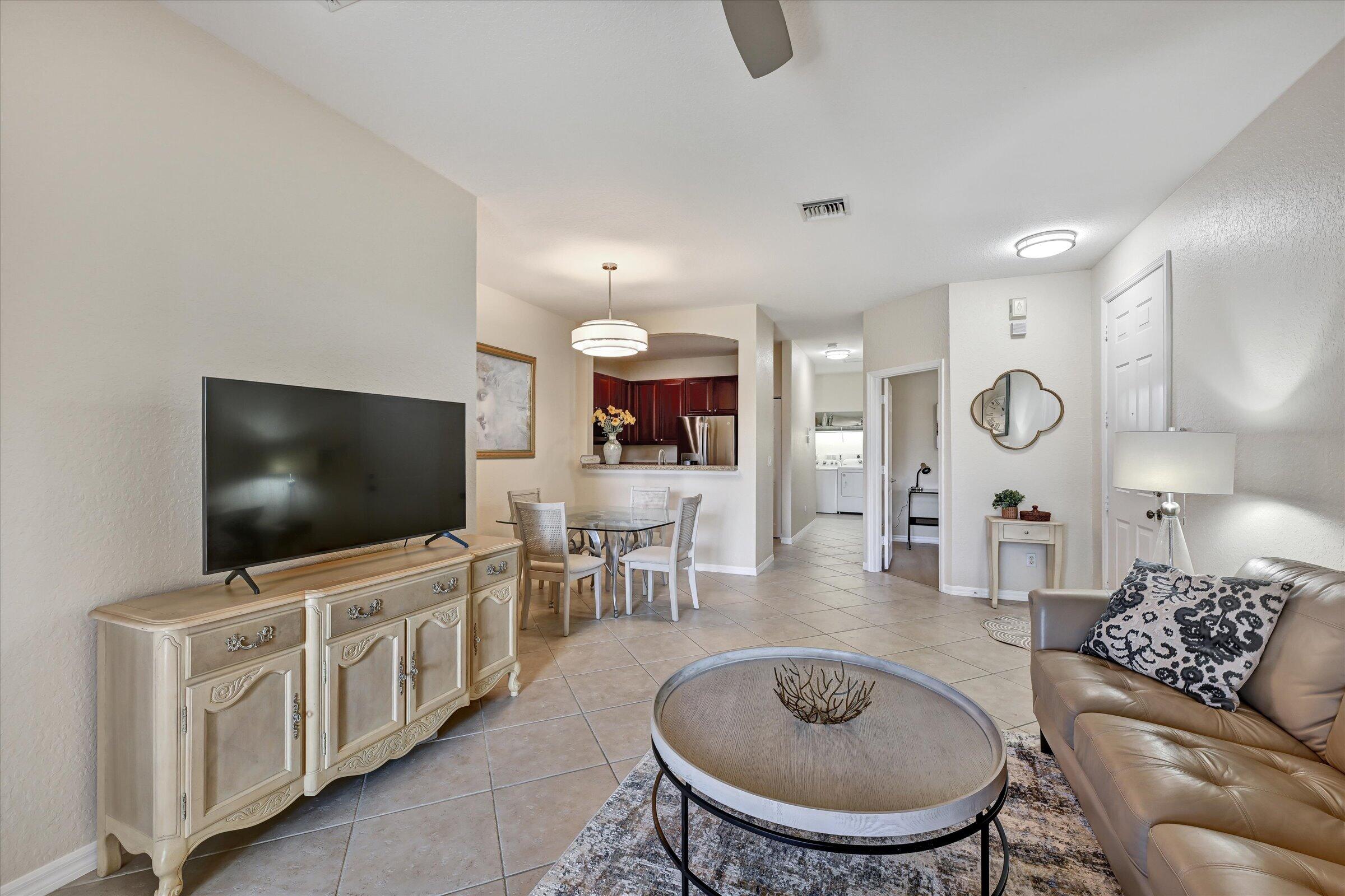 4870 Bonsai Circle 100 Property Photo 7
