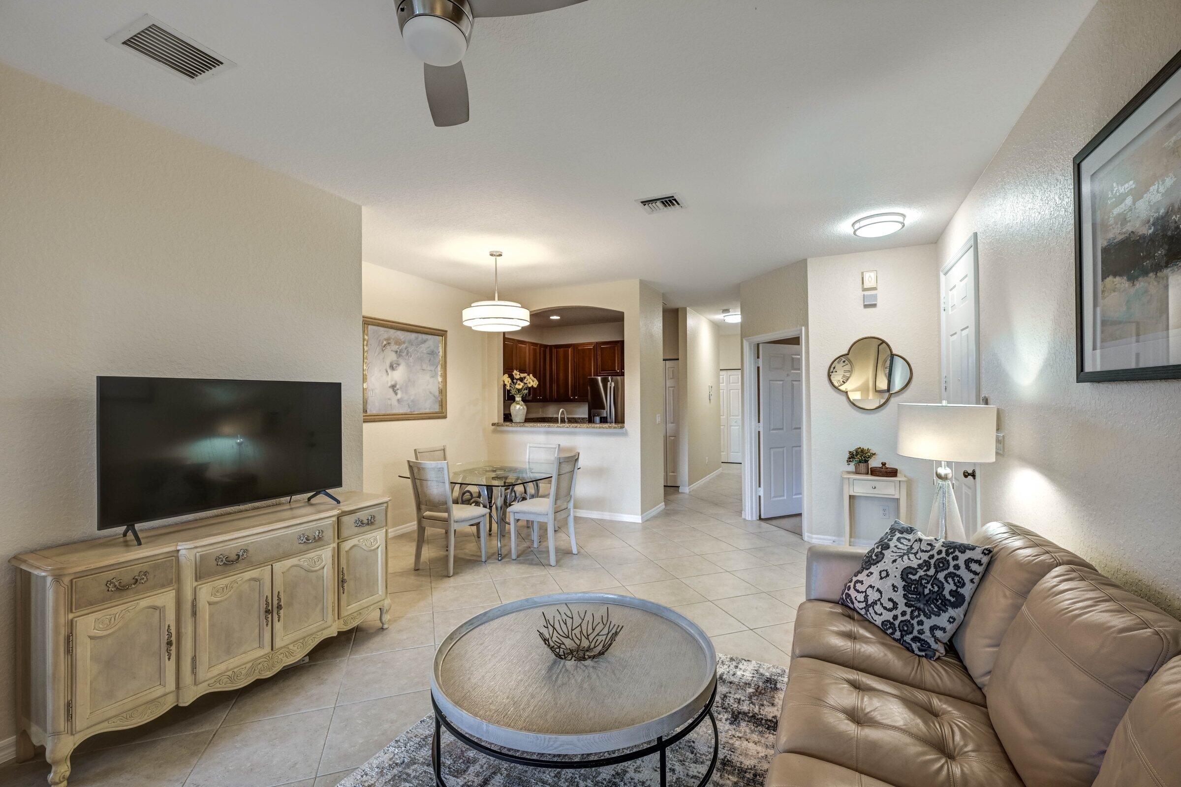 4870 Bonsai Circle 100 Property Photo 10