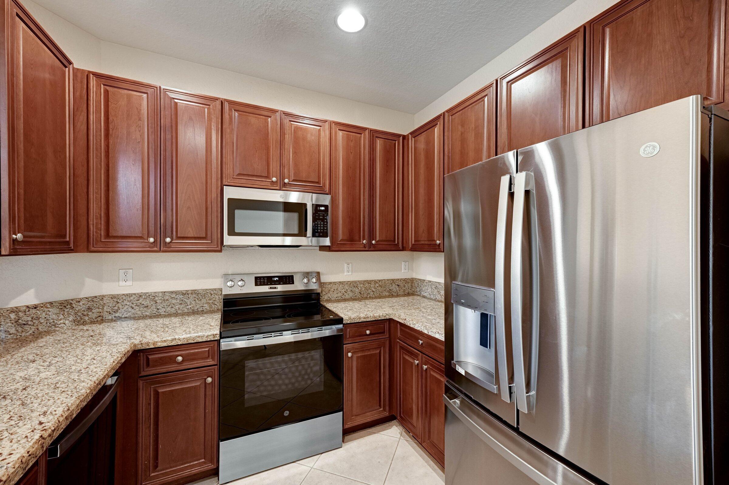 4870 Bonsai Circle 100 Property Photo 18