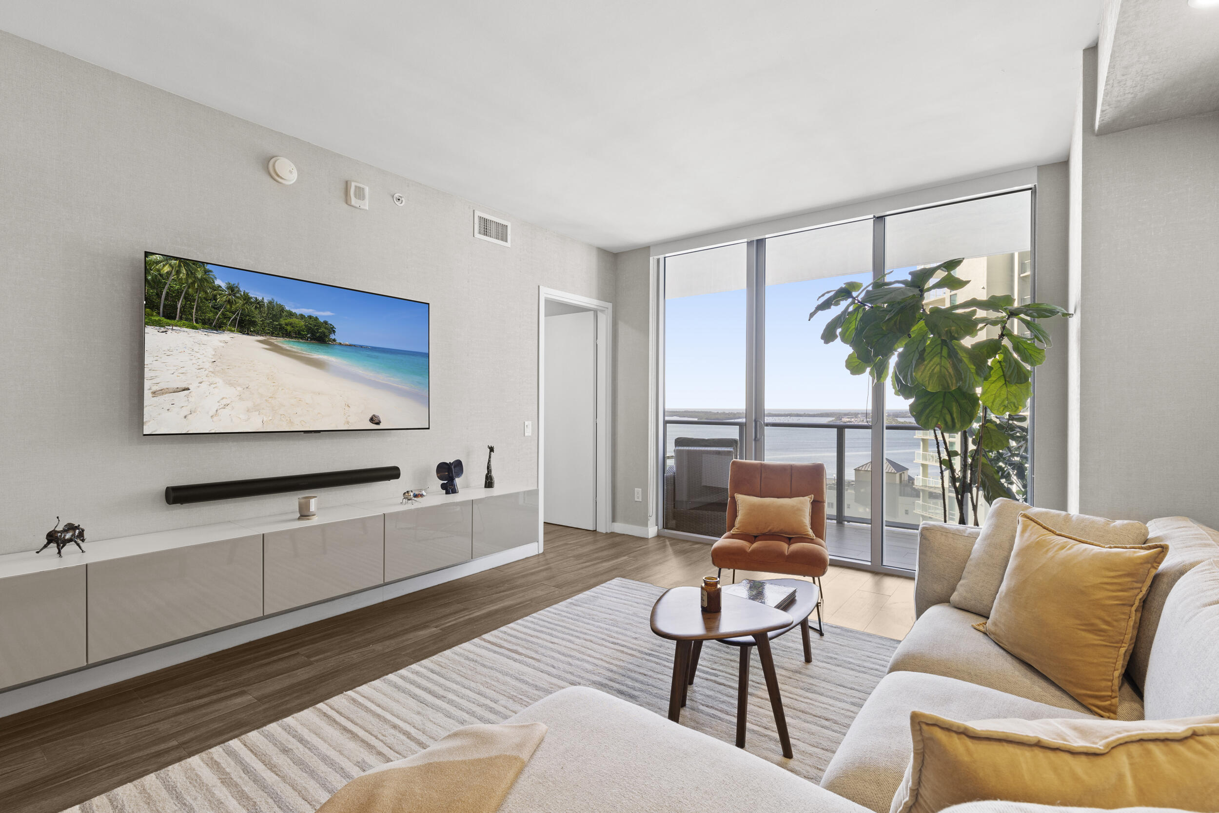 1300 Brickell Bay 2105 Property Photo 11