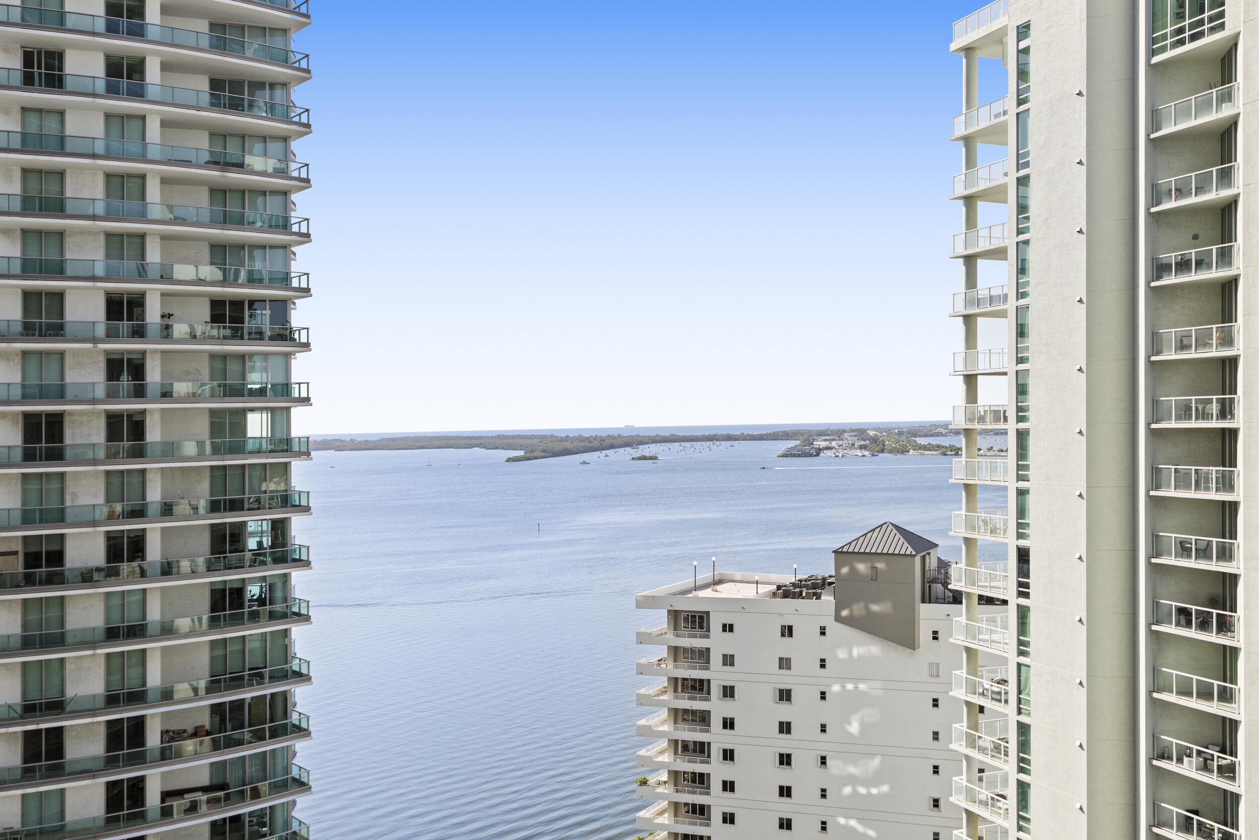 1300 Brickell Bay 2105 Property Photo 15