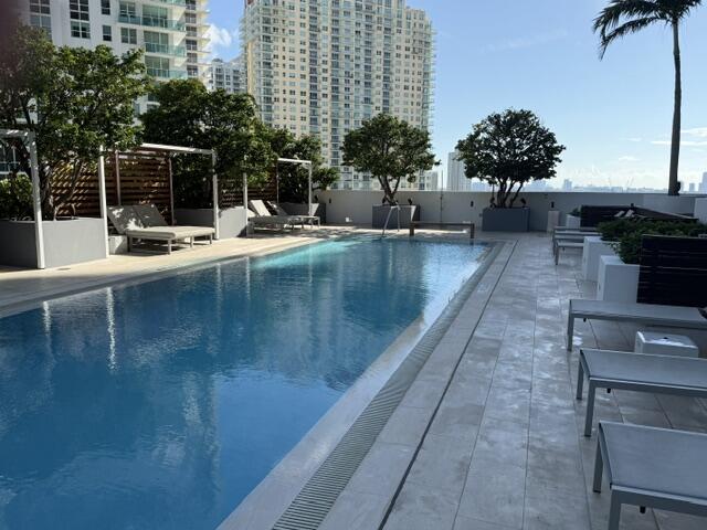1300 Brickell Bay 2105 Property Photo 38