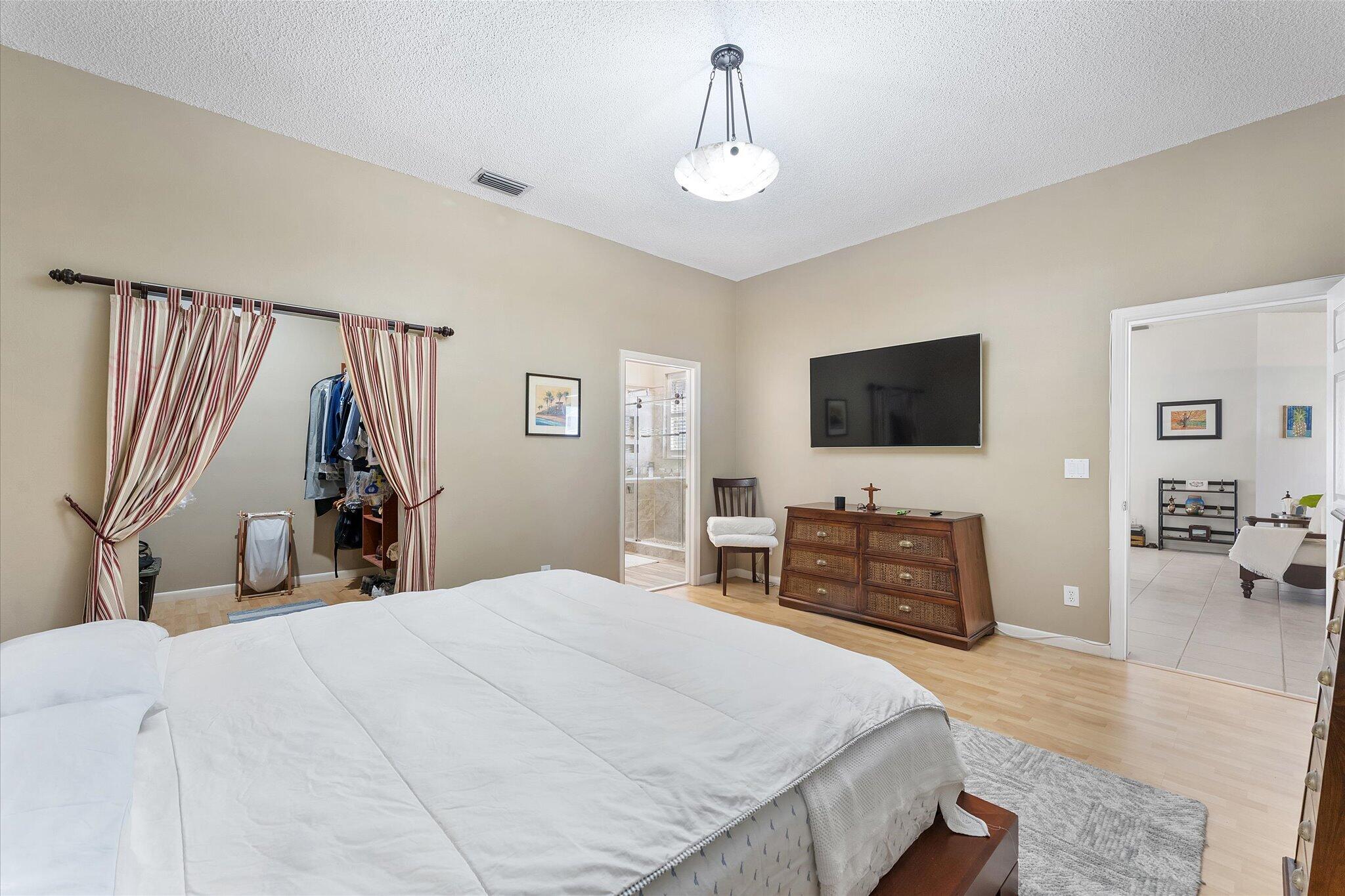 16007 Opal Creek Drive Property Photo 15