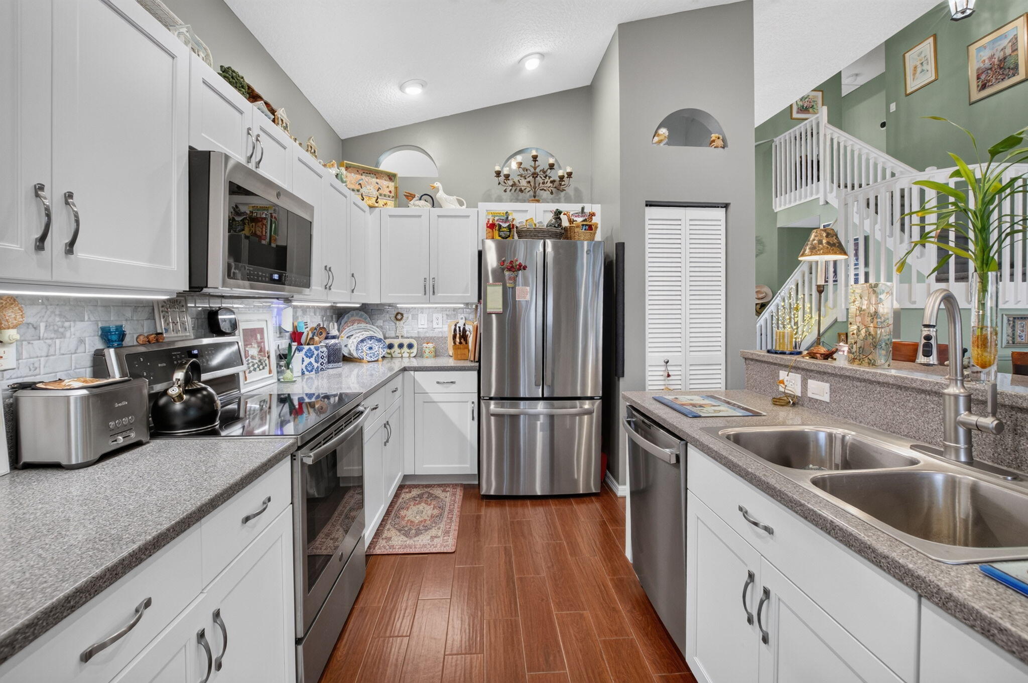 7591 Brunson Circle Property Photo 17
