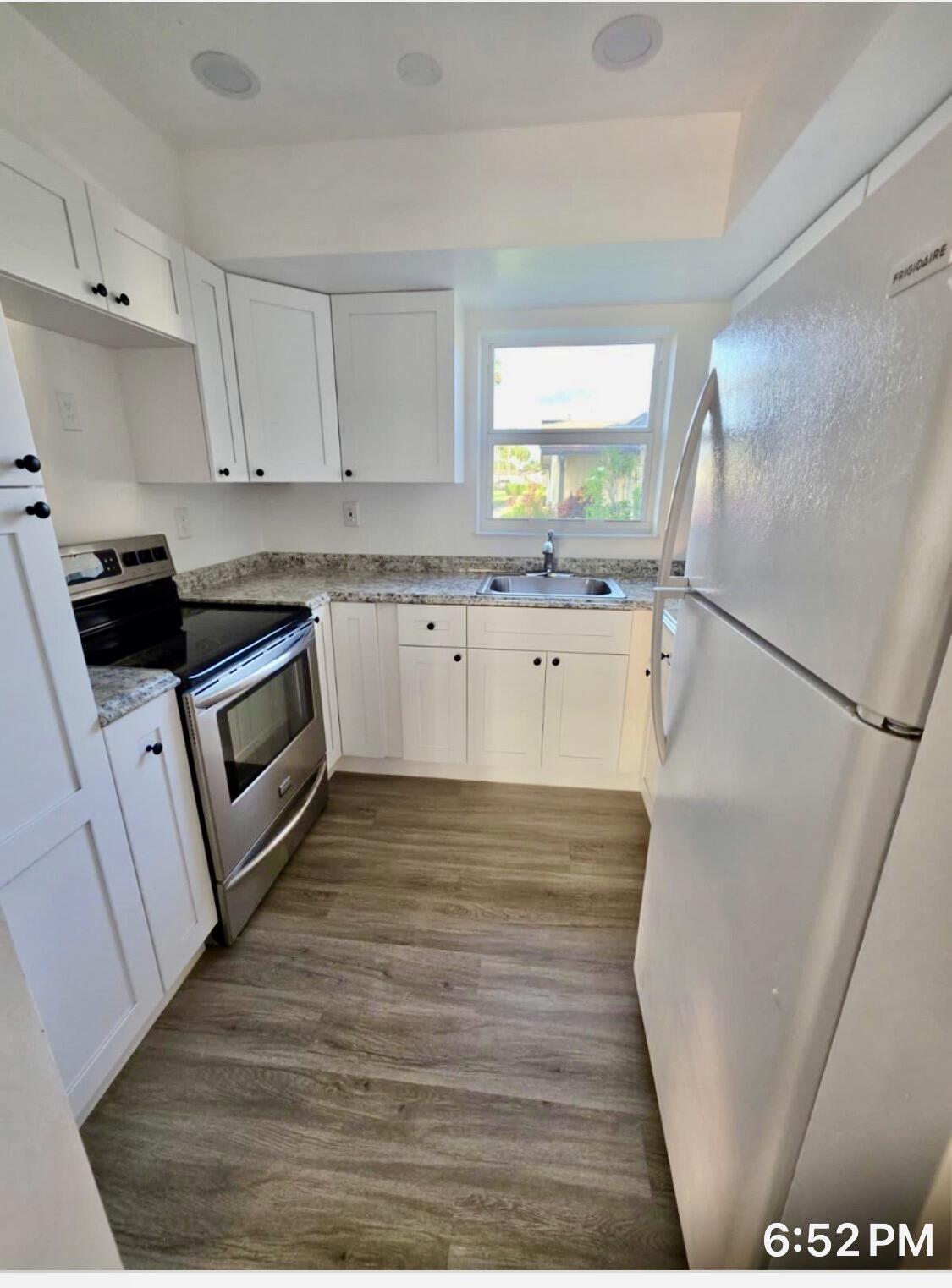 2965 Ashley Drive W I Property Photo 3