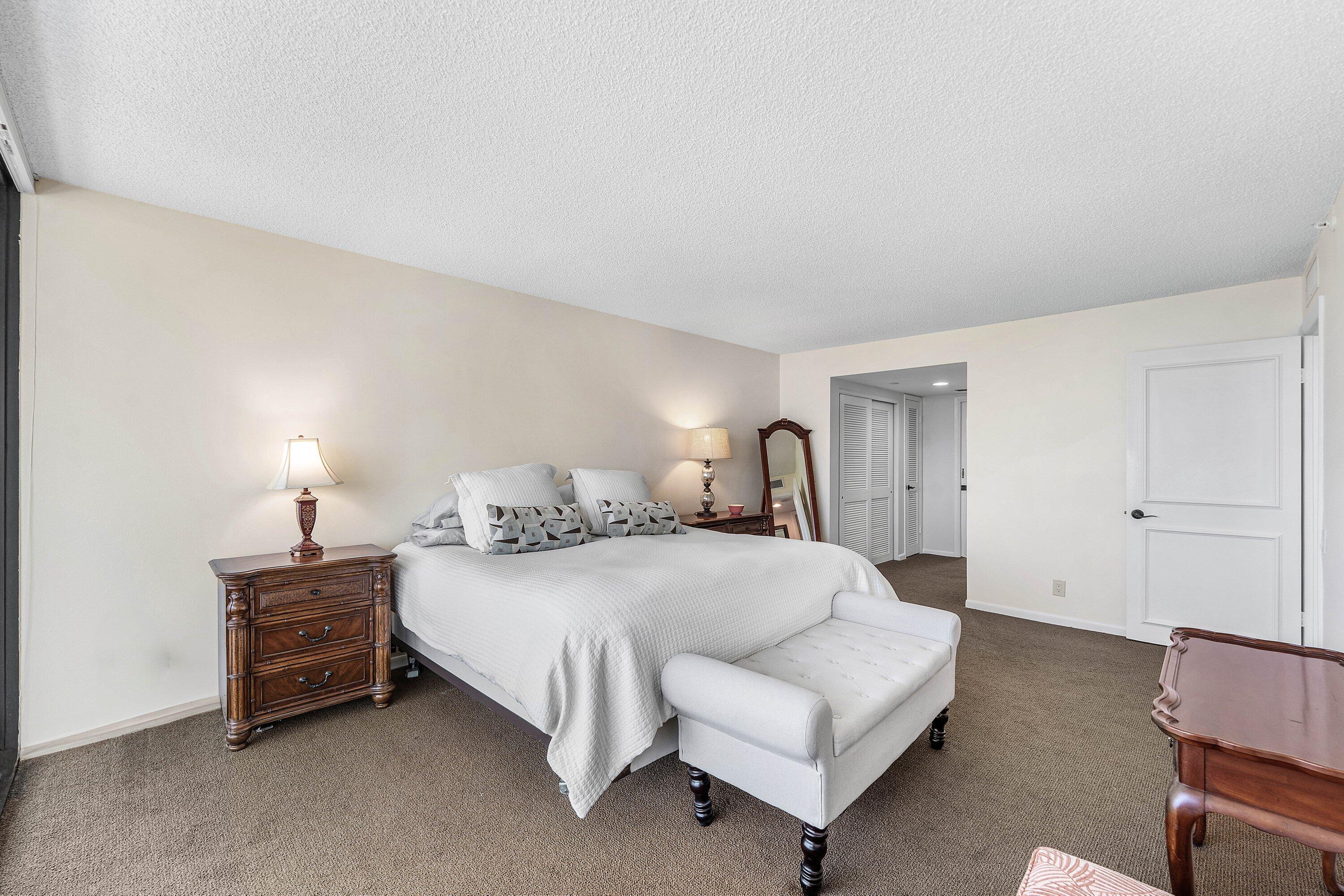 250 S Ocean Boulevard 8f Property Photo 22