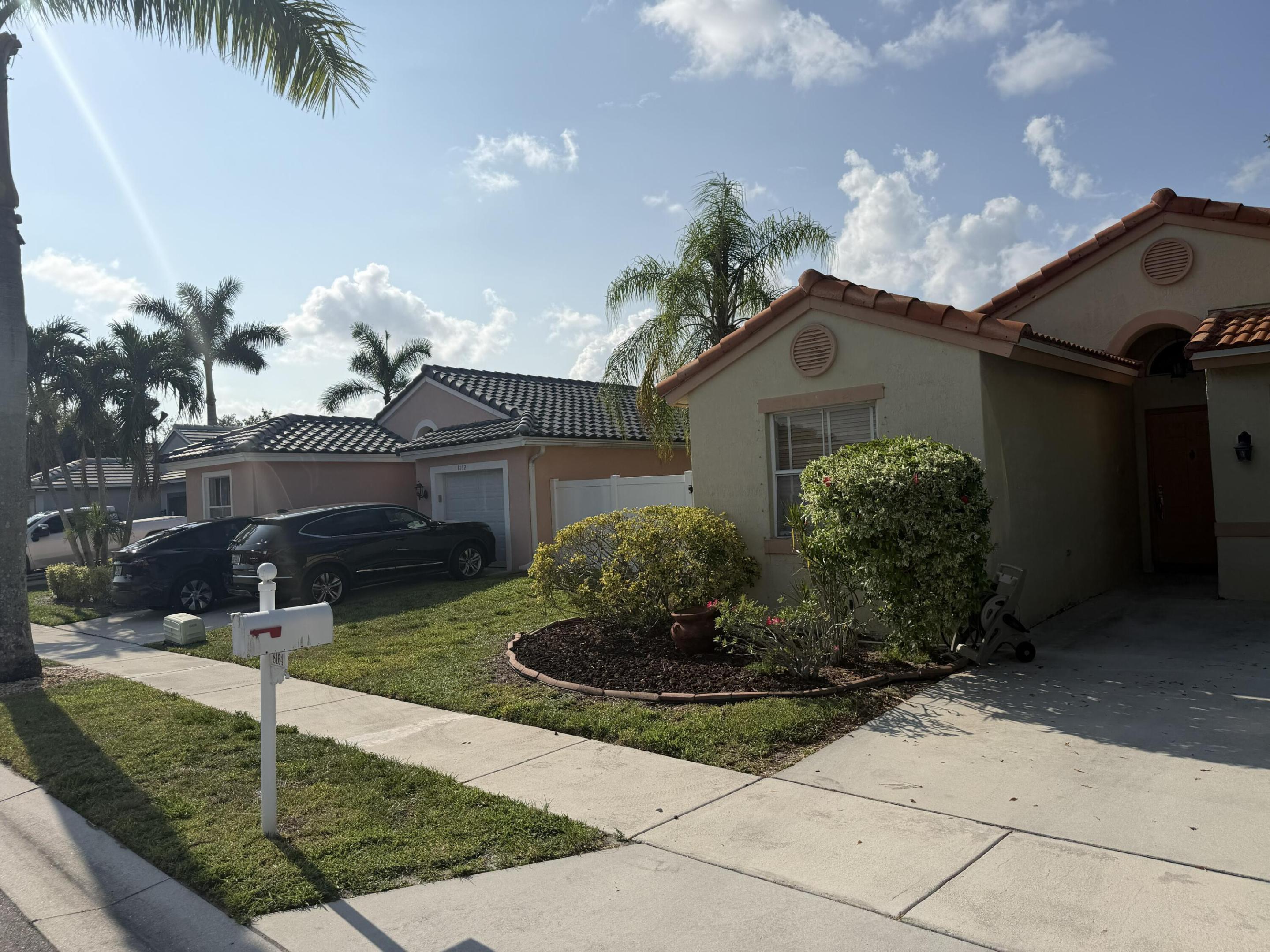 8164 Pelican Harbour Drive Property Photo 6