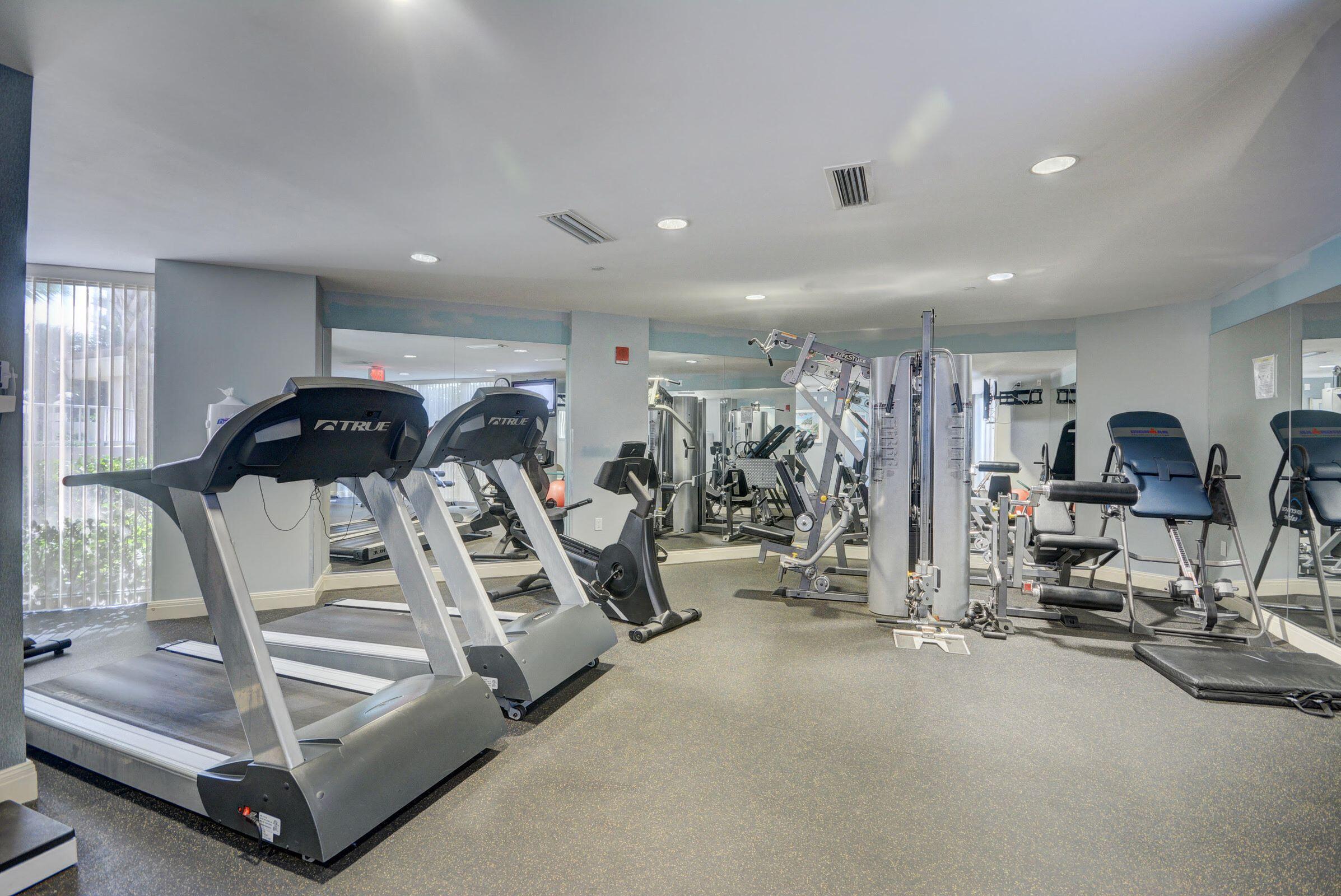 3000 N Ocean Drive 19-b Property Photo 23