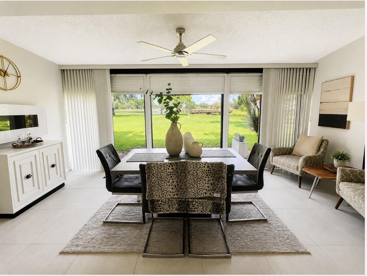 8210 Casa Del Lago C Property Photo 6