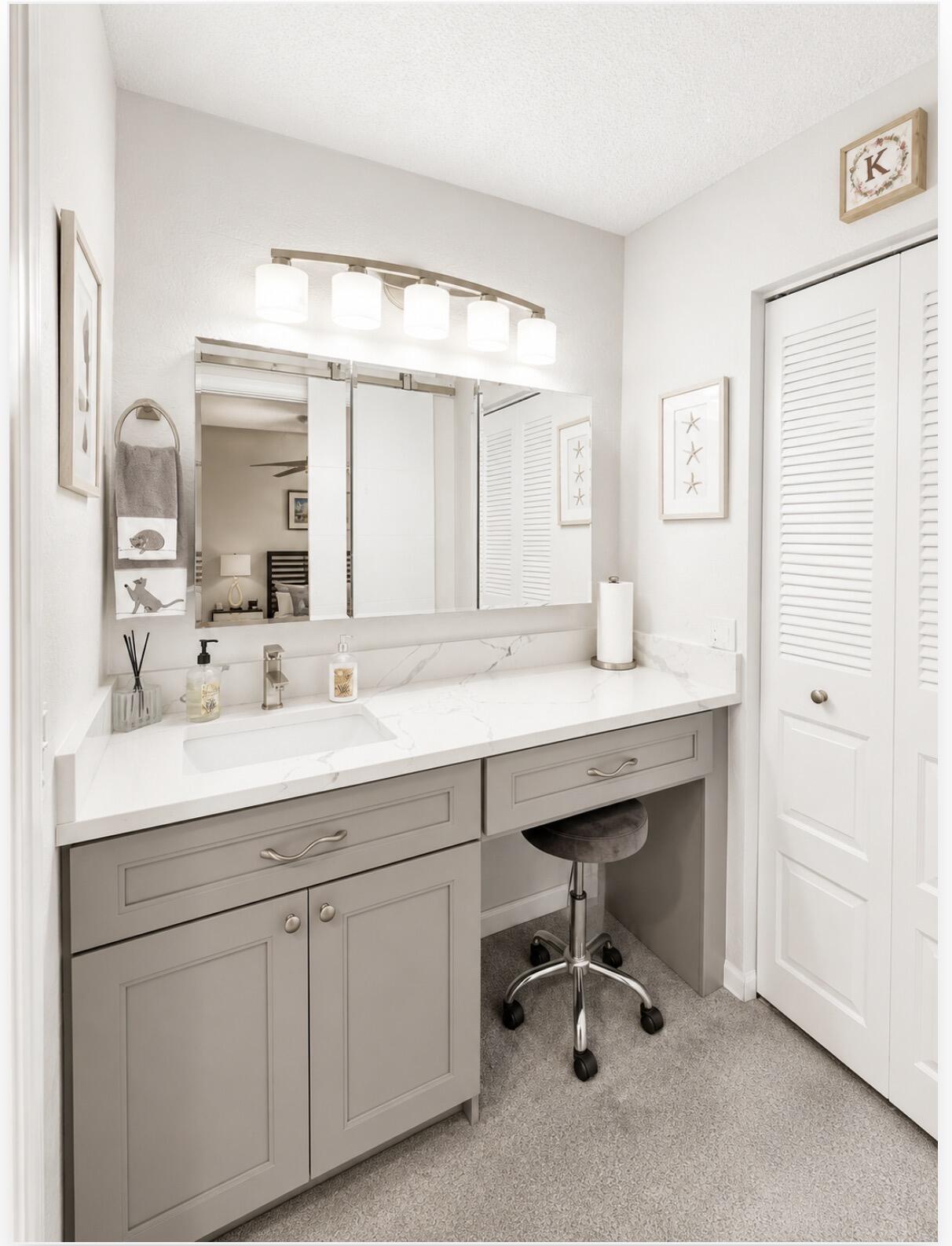 8210 Casa Del Lago C Property Photo 11