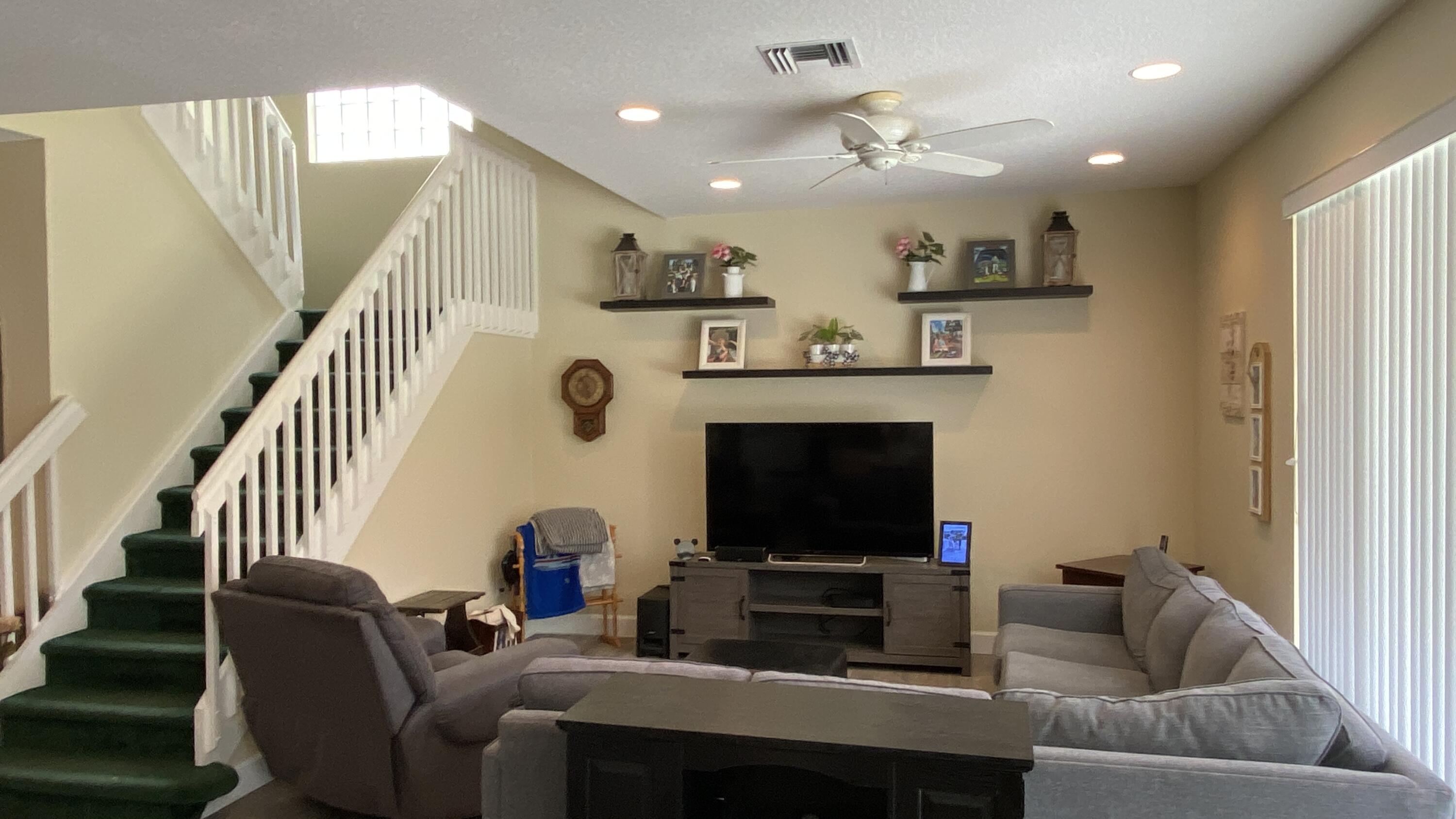 7650 Oak Grove Circle Property Photo 13