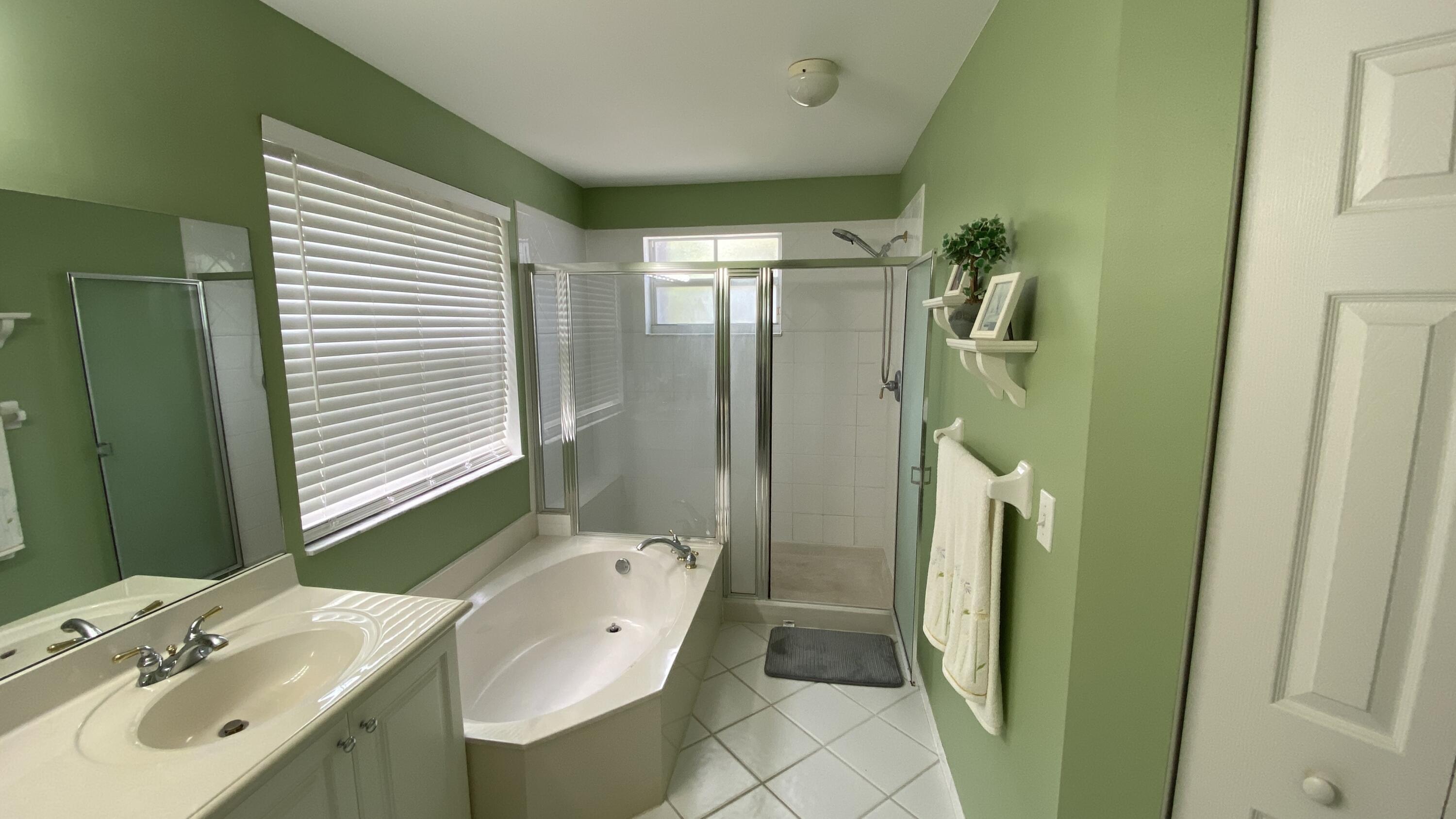 7650 Oak Grove Circle Property Photo 32