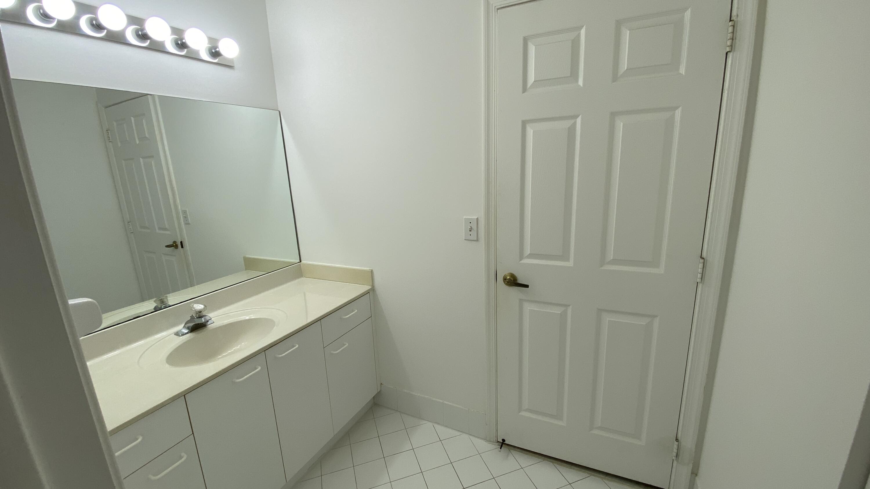 7650 Oak Grove Circle Property Photo 39