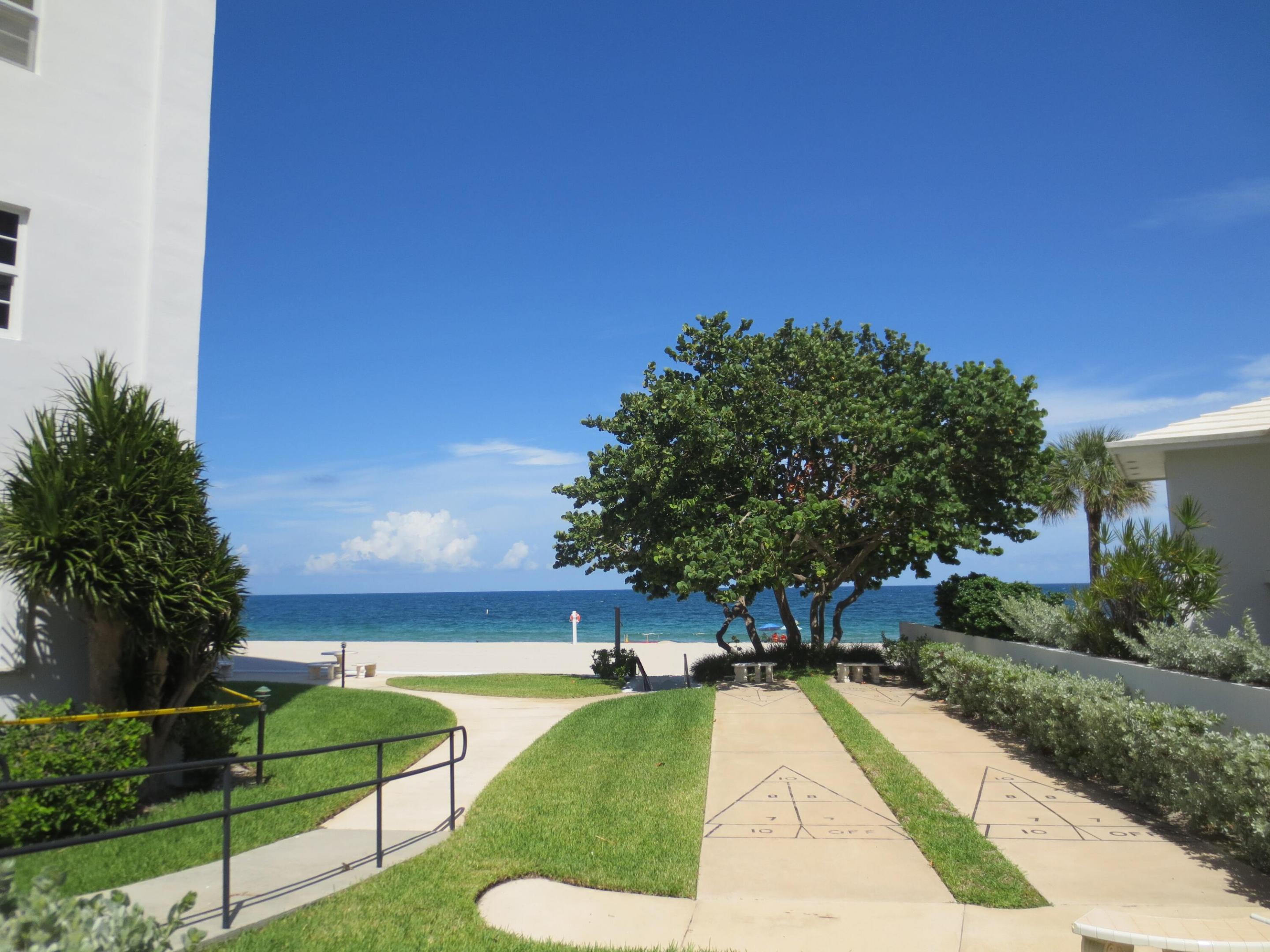 1500 S Ocean Boulevard 1404 Property Photo 30