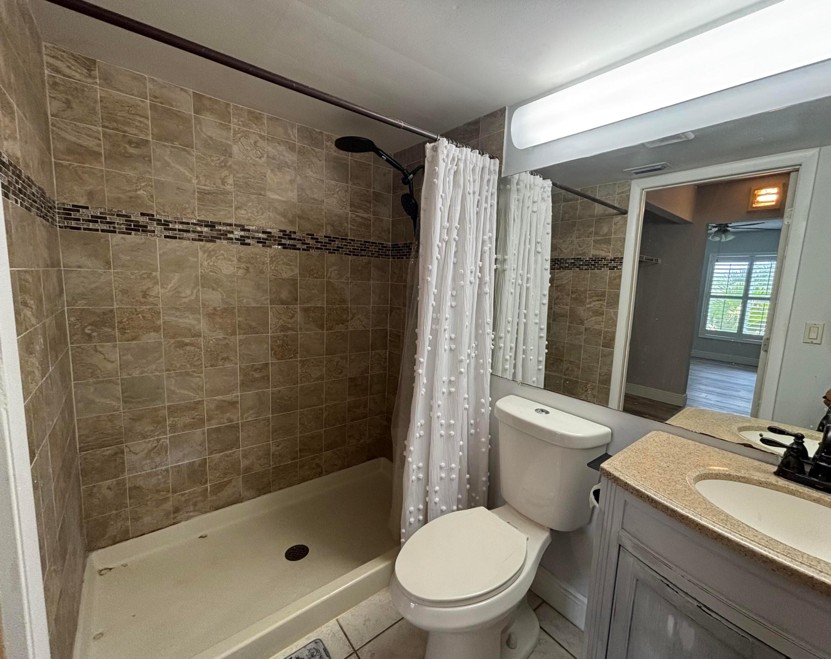 13771 Oneida Drive G2 Property Photo 17