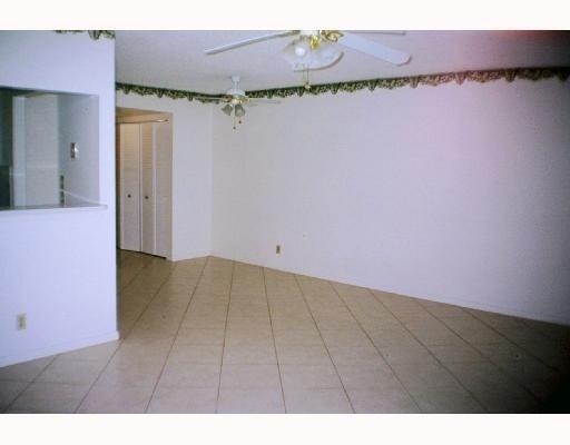 430 CHATHAM U 430 Property Photo 1