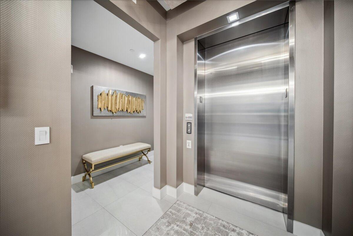 5000 N Ocean Drive 603 Property Photo 3