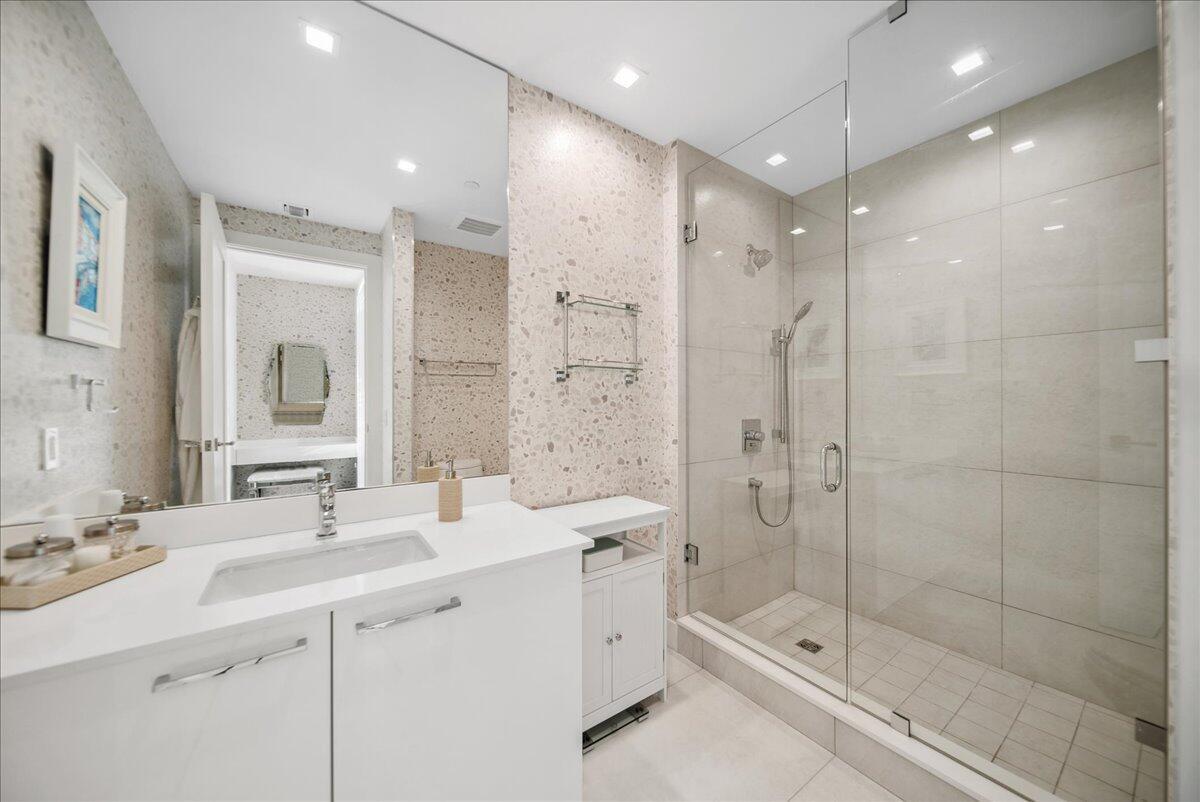 5000 N Ocean Drive 603 Property Photo 27