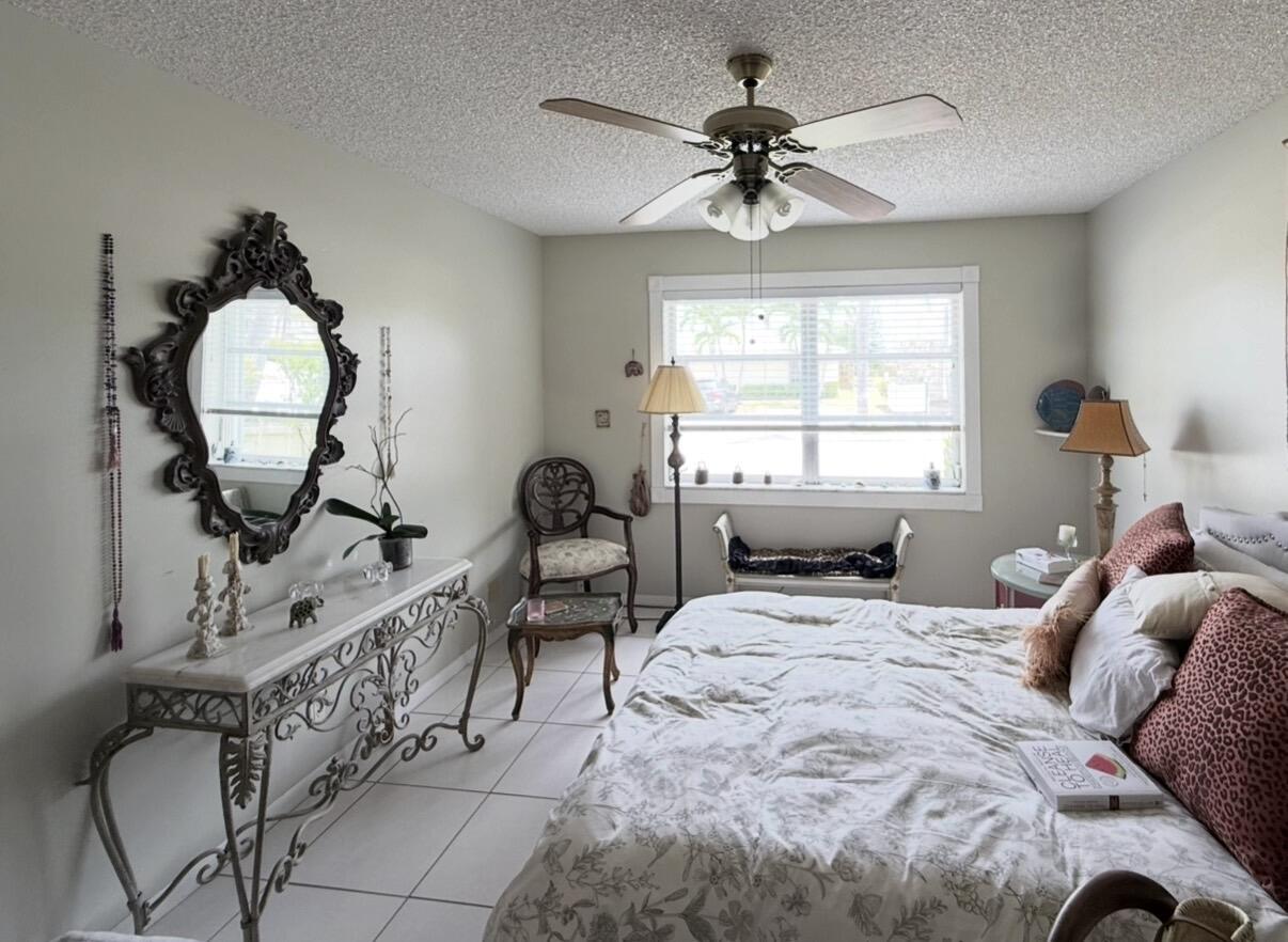 100 Pine Point Drive A Property Photo 12