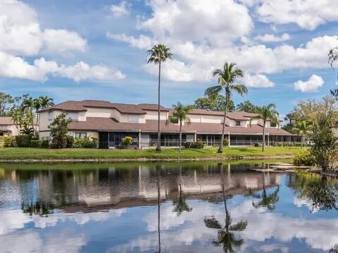 20851 Boca Ridge Drive N Property Photo 4