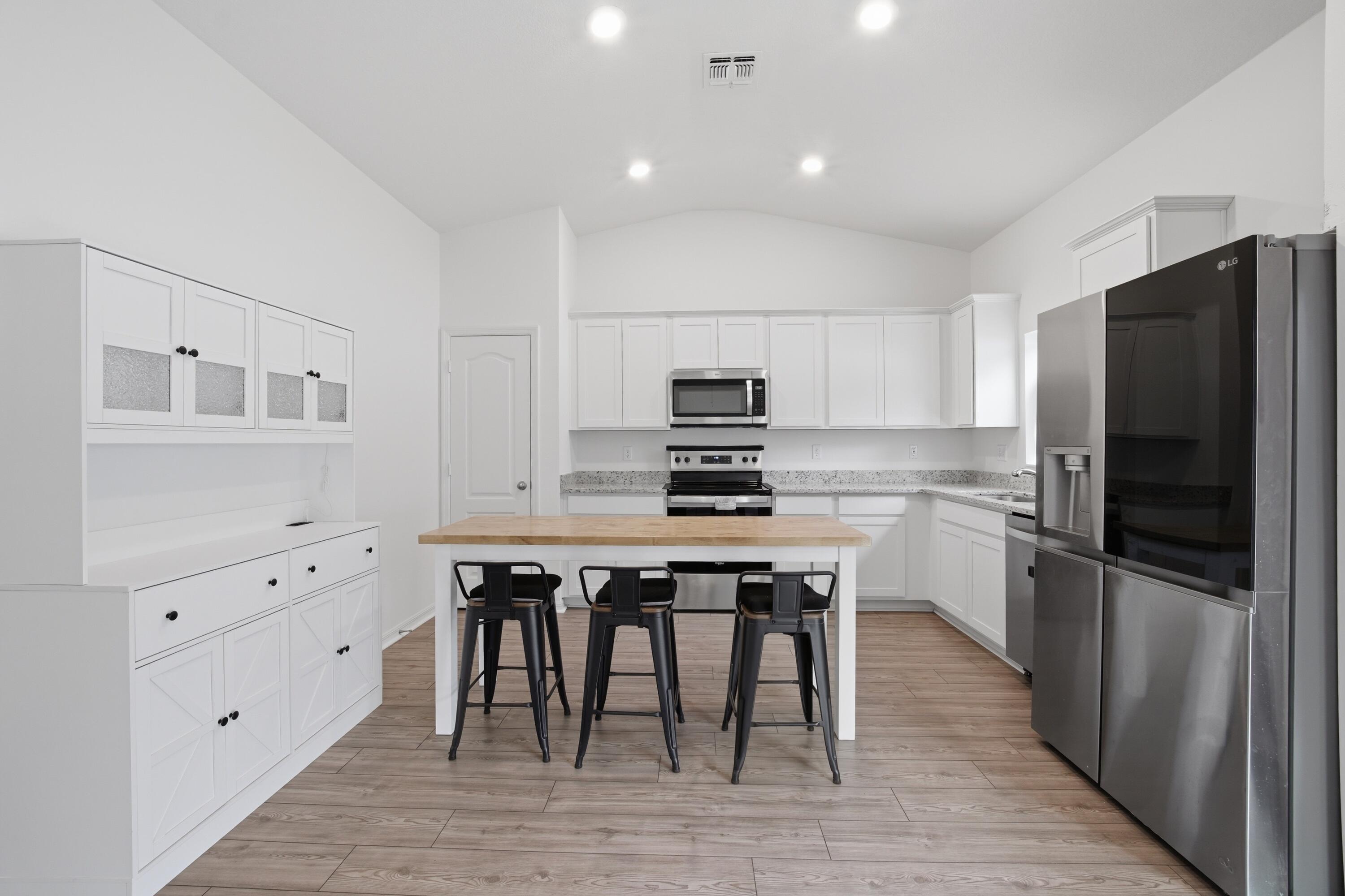 13470 Leaping Water Way Property Photo 11