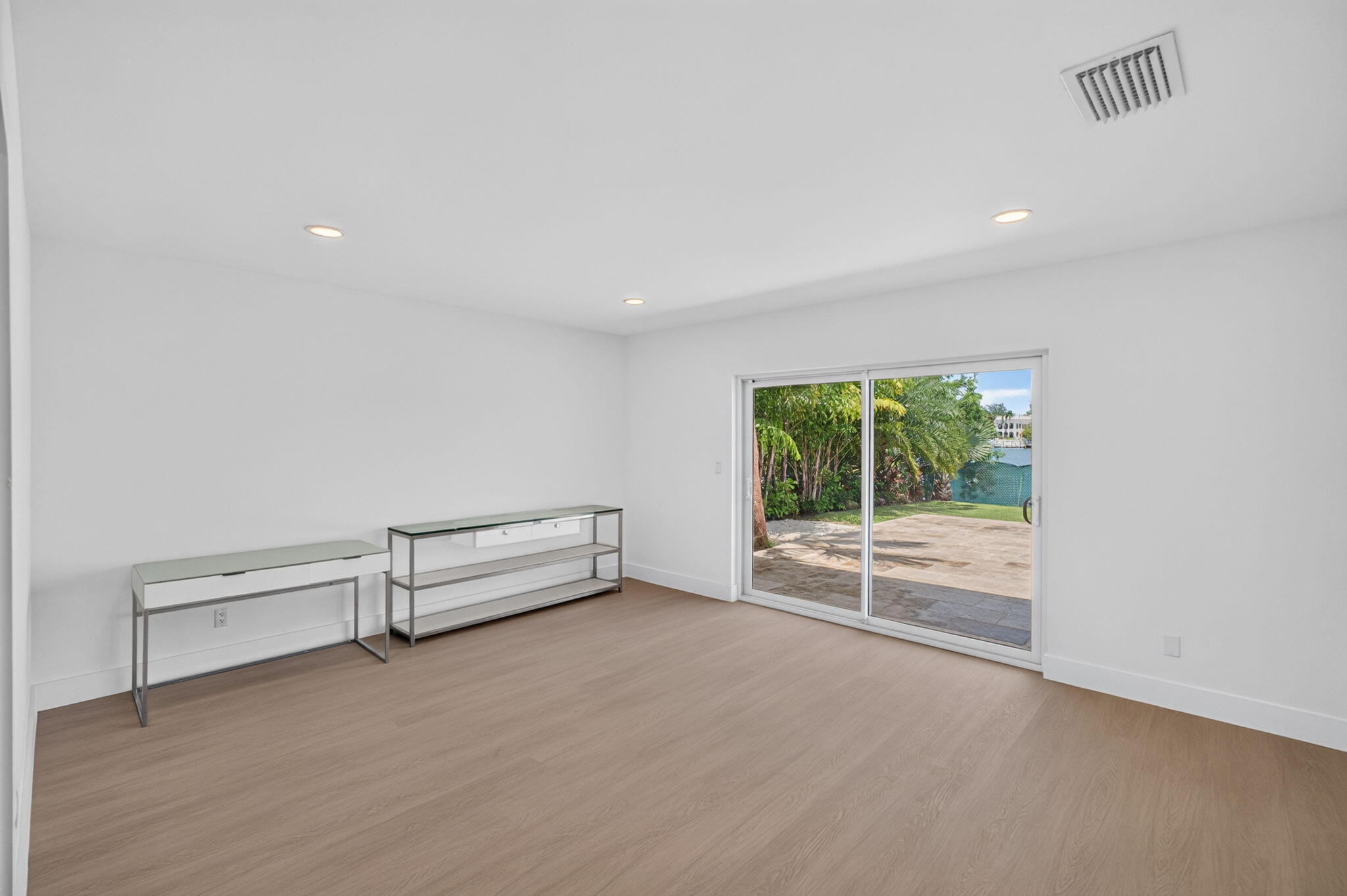631 N Mashta Drive Property Photo 29